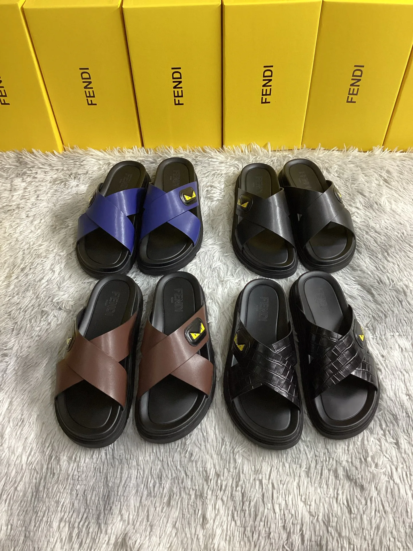 Шлепанцы Мужские Fendi 13353285