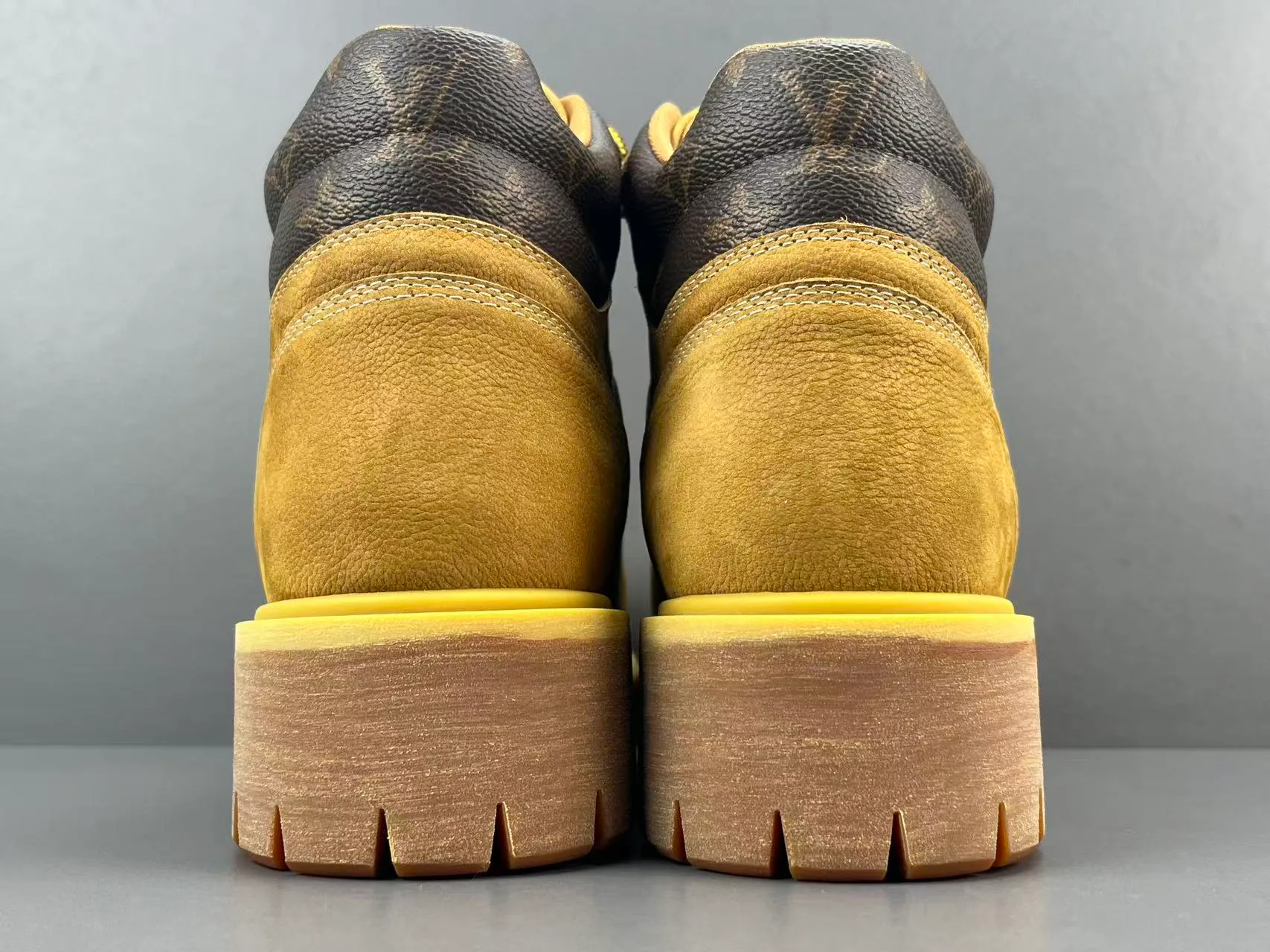 Ботинки Мужские Louis Vuitton 10616251