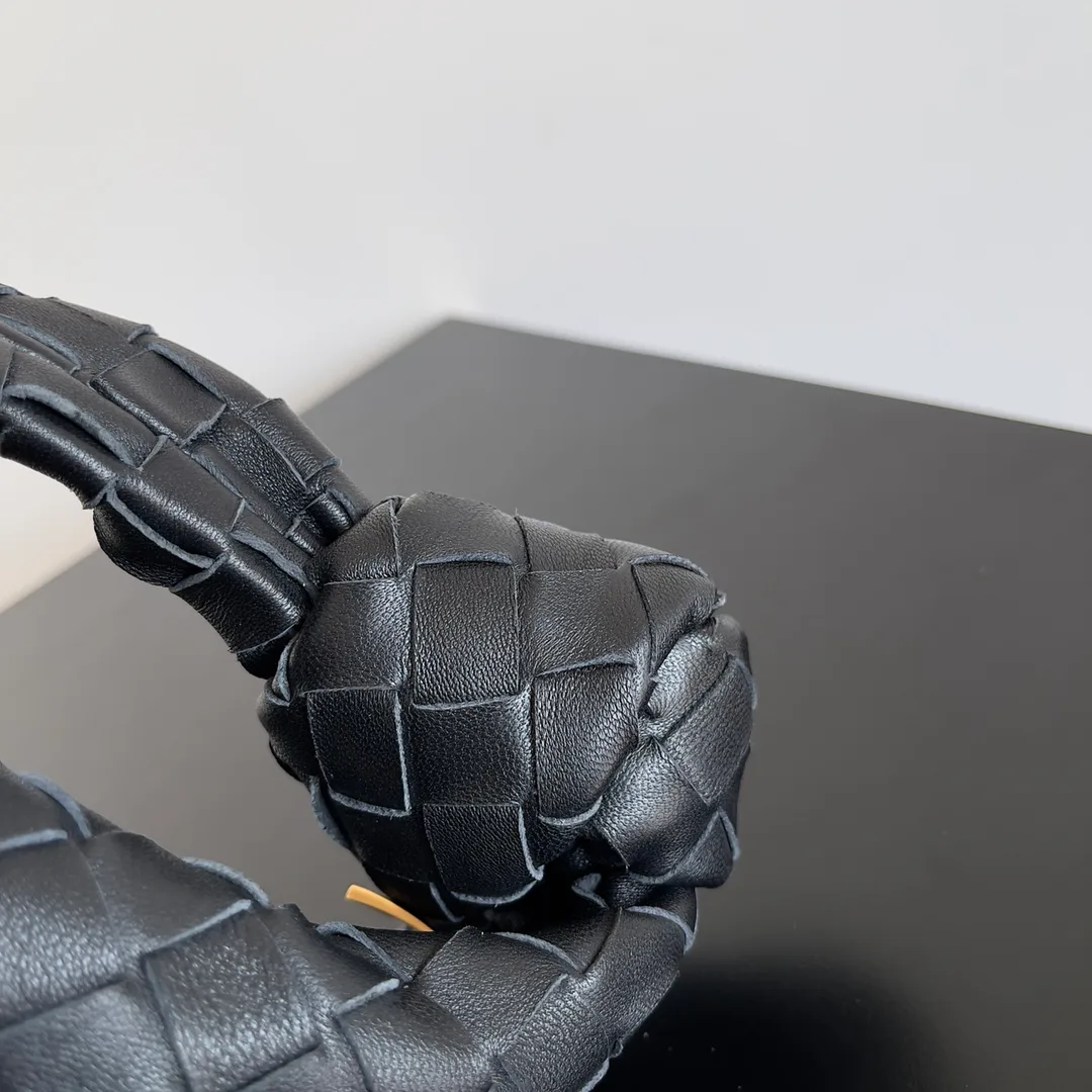 Классические Сумки Женские Bottega Veneta 13379675