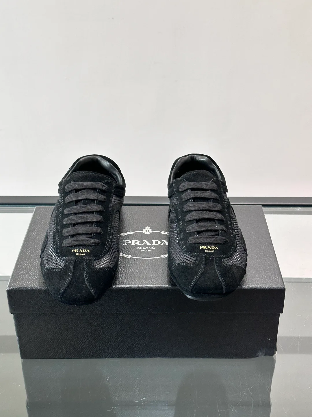 Кроссовки Мужские Prada 13445381