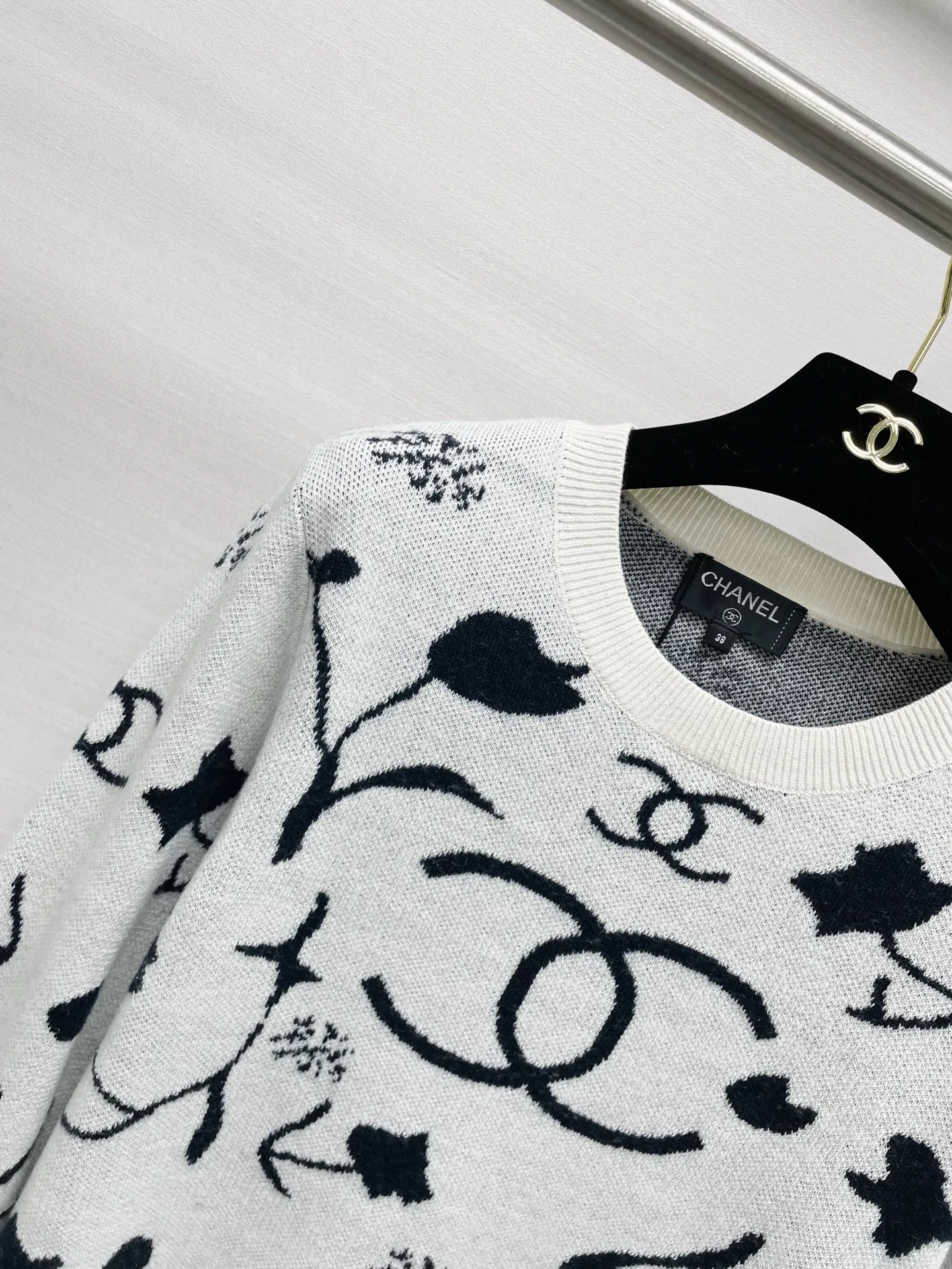 Джемперы И Свитеры Женские Chanel 18138025