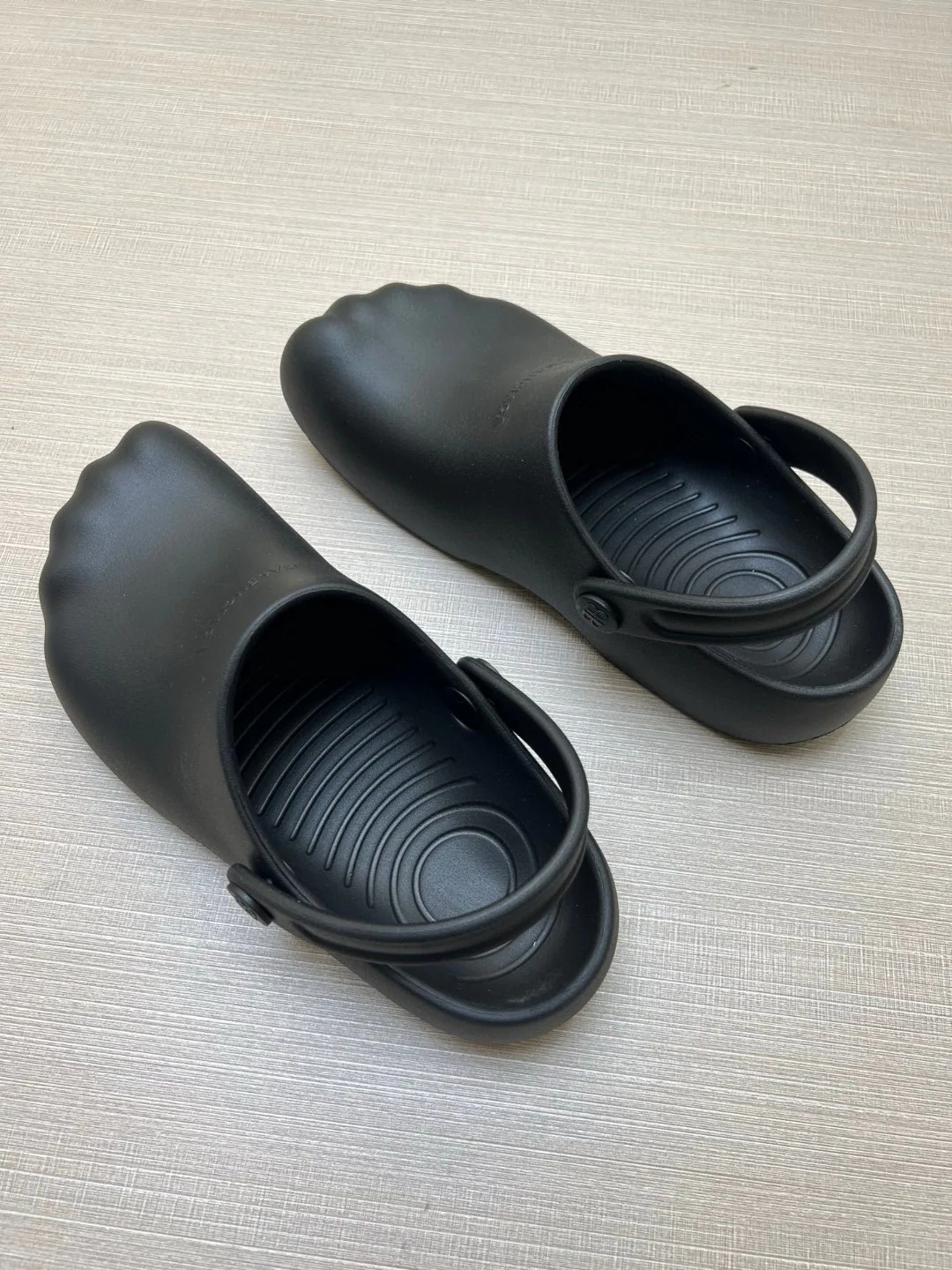 Шлепанцы Женские Balenciaga 17078816