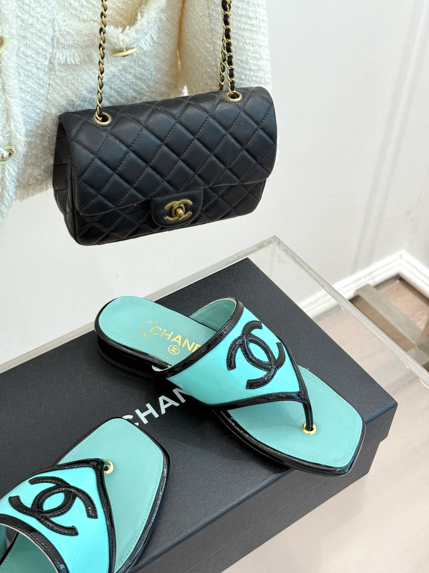 Шлепанцы Женские Chanel 17425293