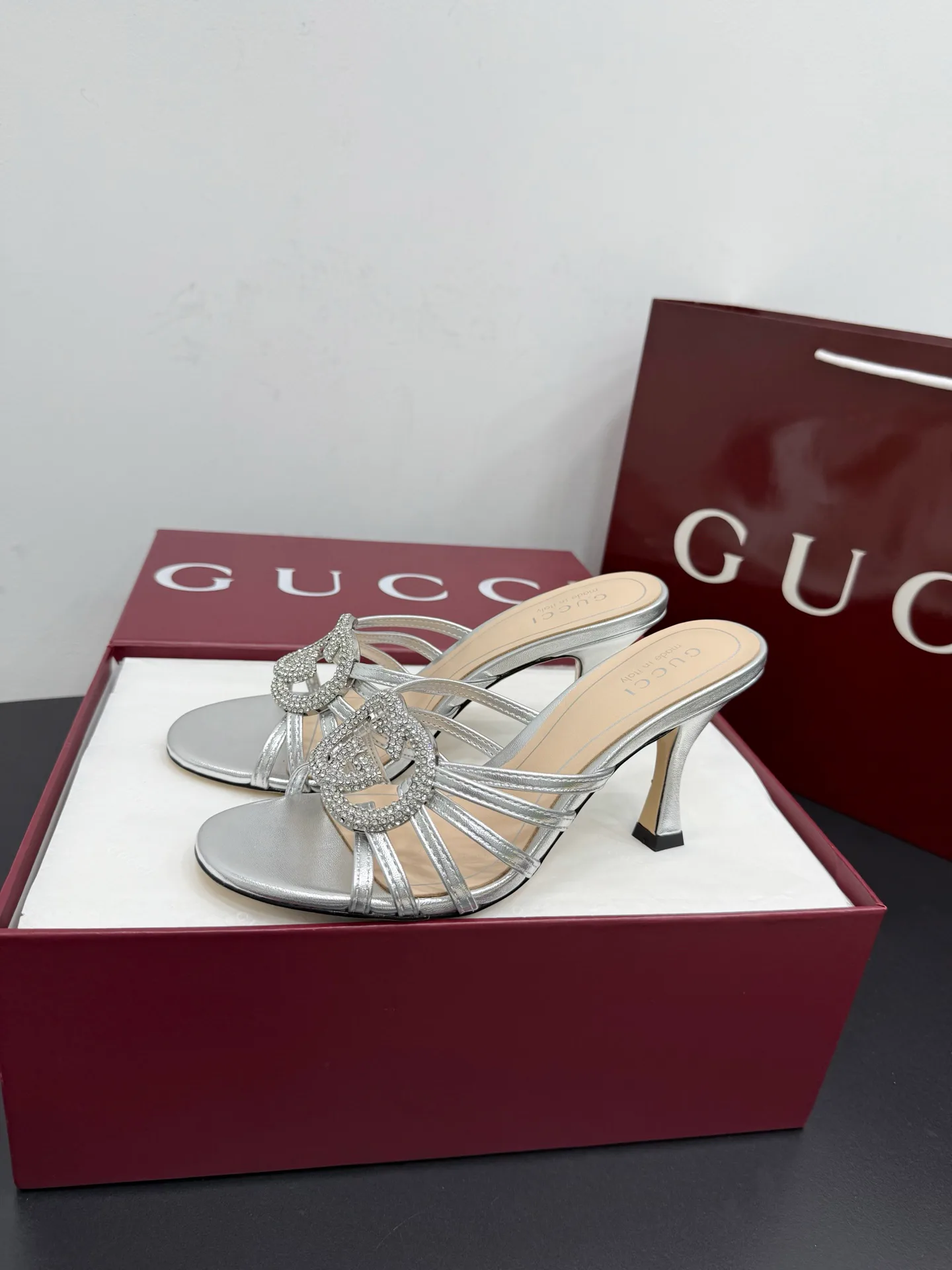 Босоножки Женские Gucci 457917