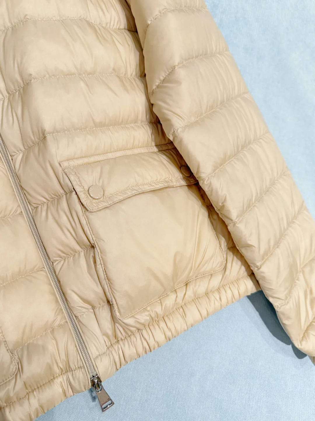Куртки И Пуховики Женские Moncler 18049847