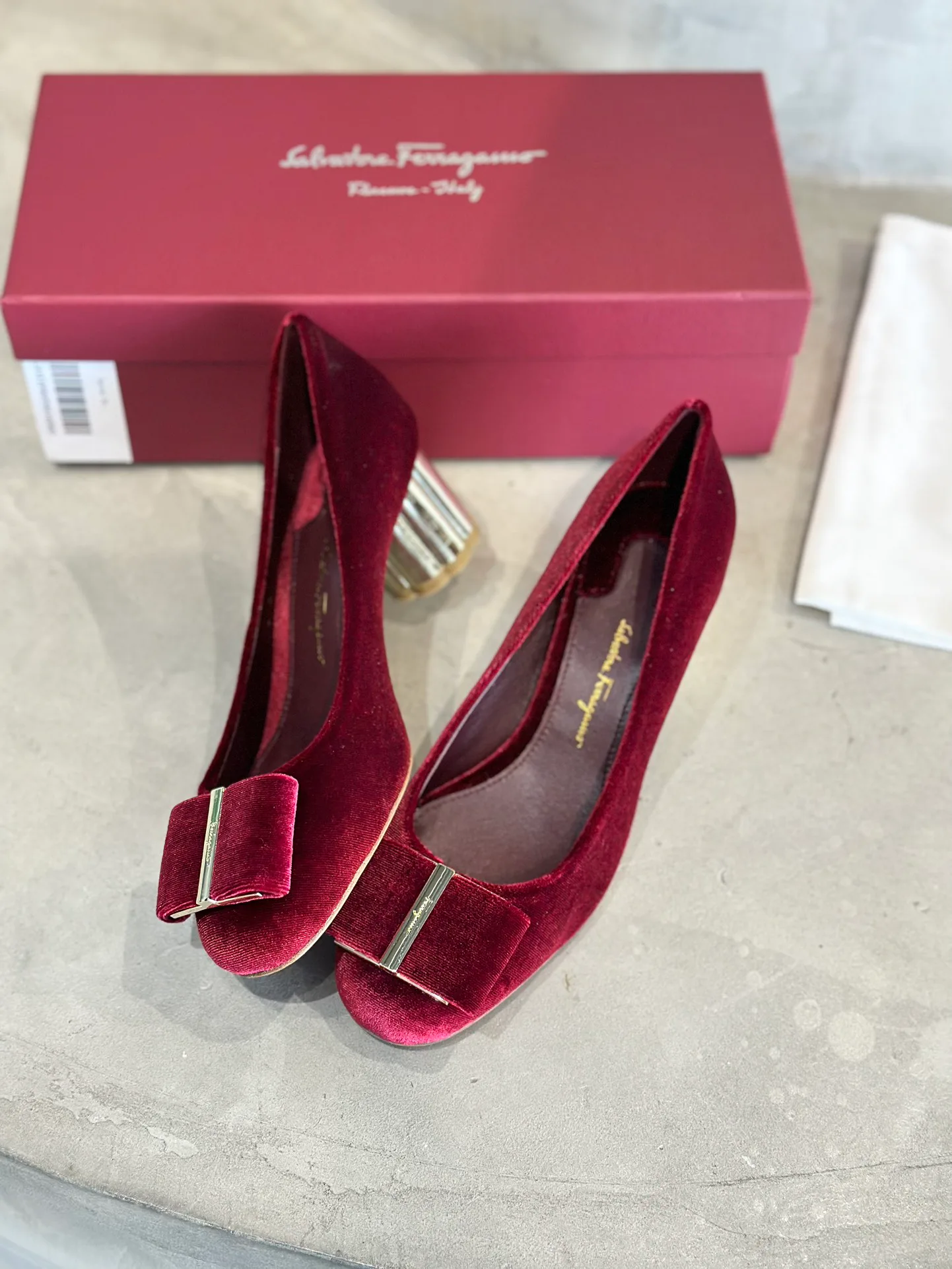 Туфли Женские Salvatore Ferragamo 11675411