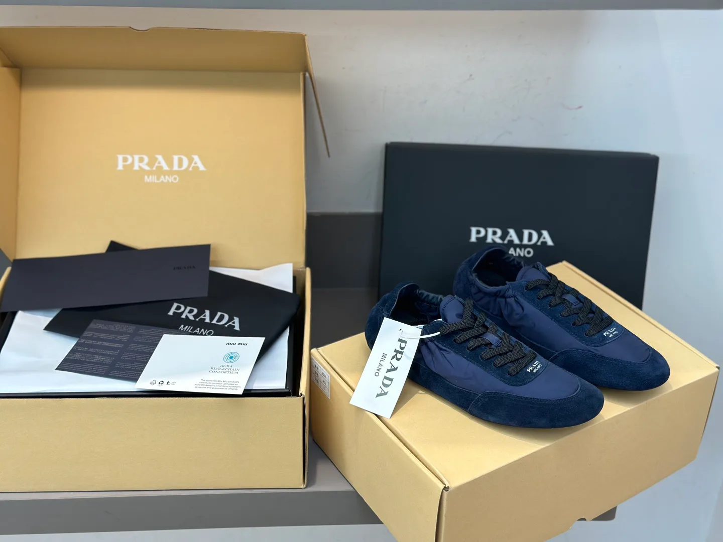 Кроссовки Женские Prada 11152985