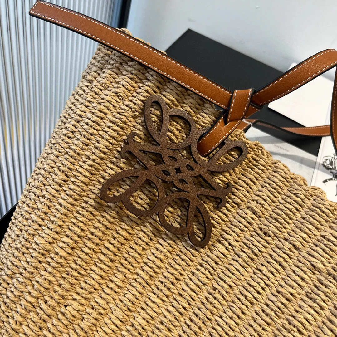 Классические Сумки Женские Loewe 11633339