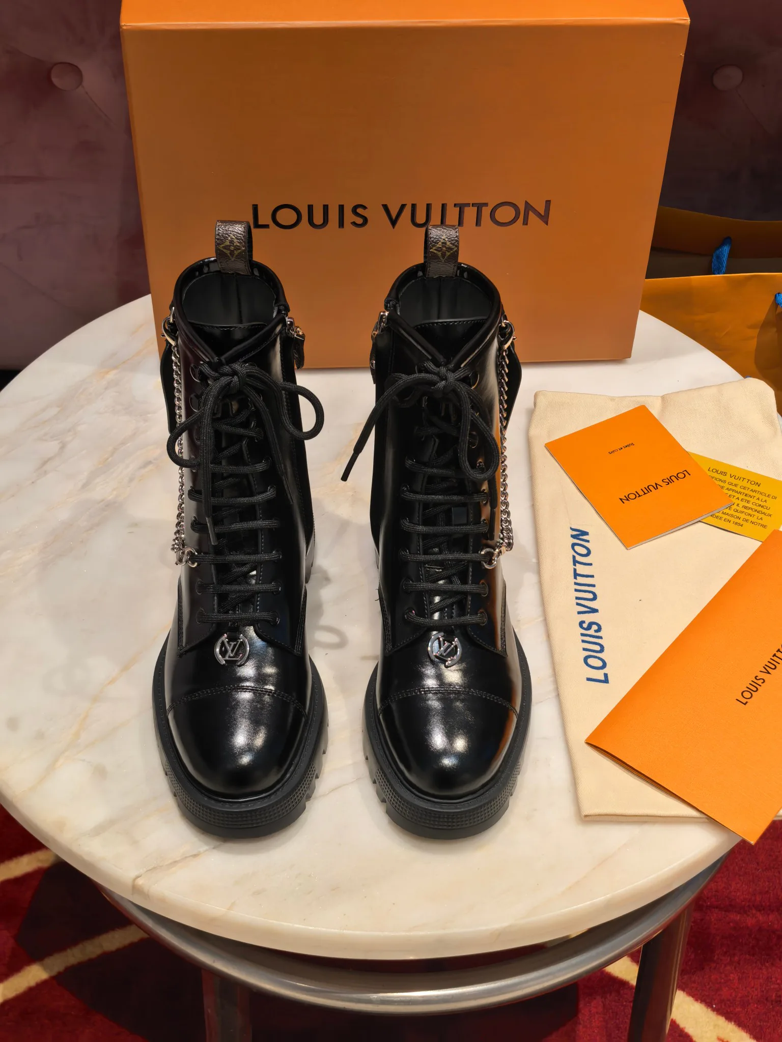 Ботинки Женские Louis Vuitton 18736016