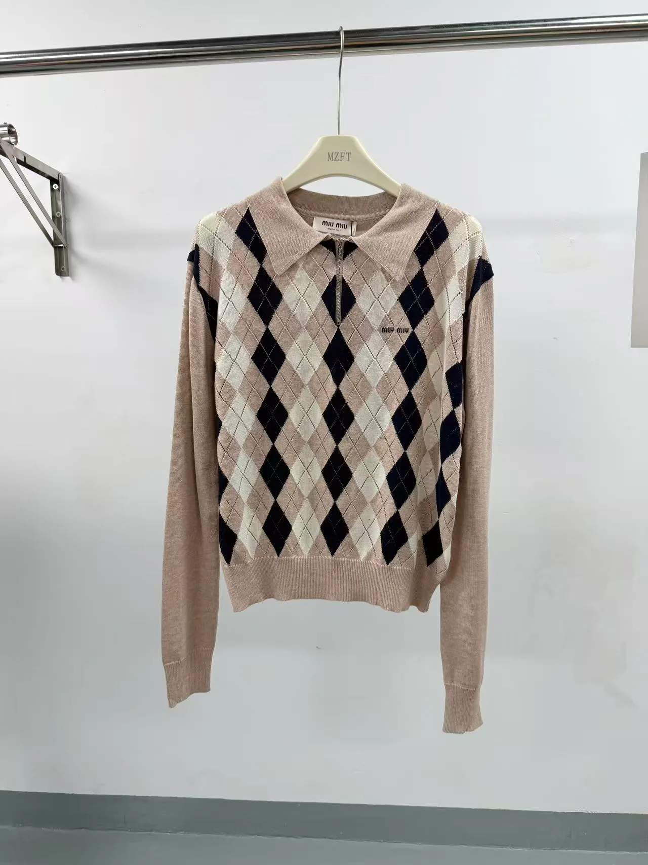 Джемперы И Свитеры Женские Miu Miu 18723580