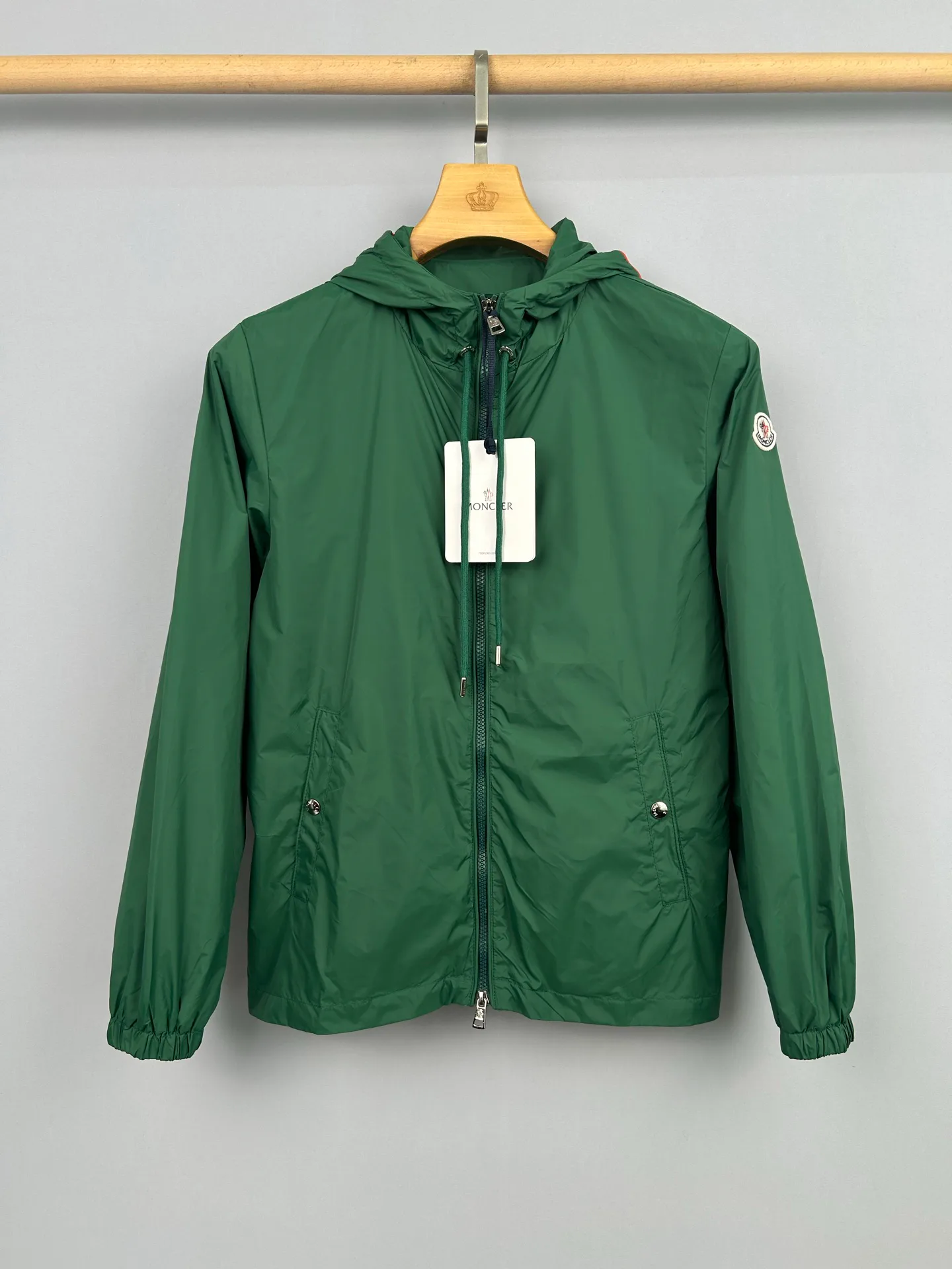 Куртки И Пуховики Мужские Moncler 13137537