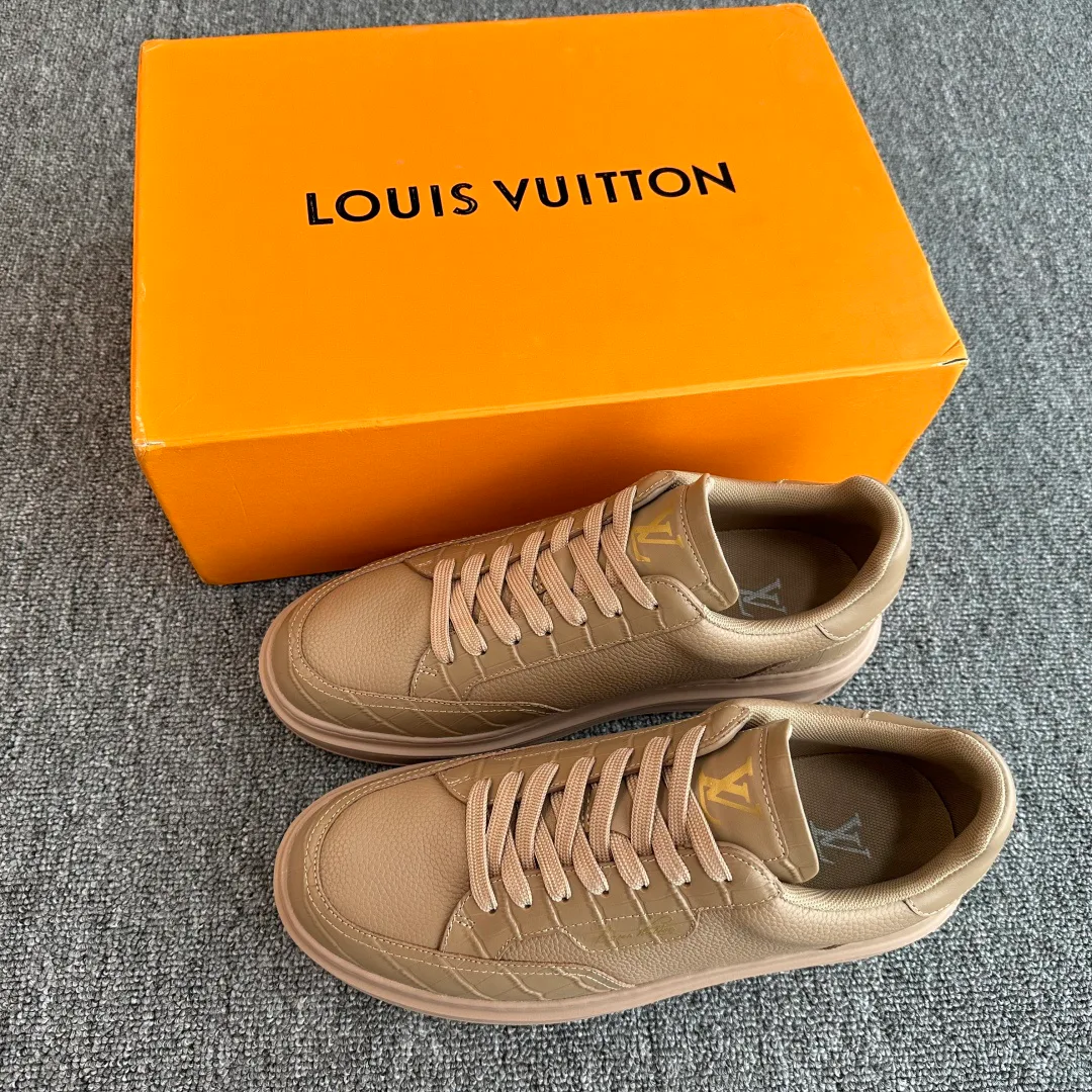 Кроссовки Мужские Louis Vuitton 18394326