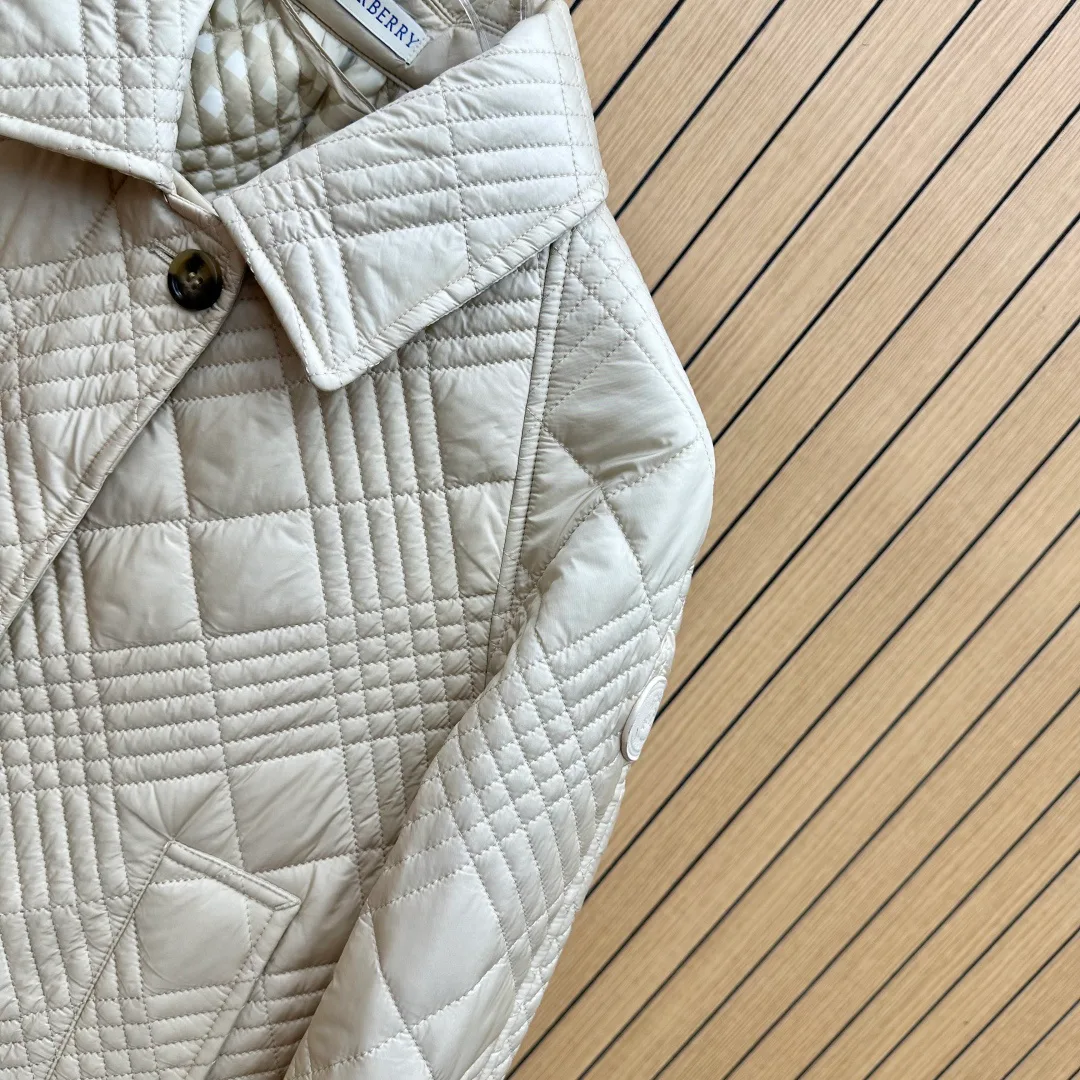Куртки И Пуховики Женские Burberry 18807066