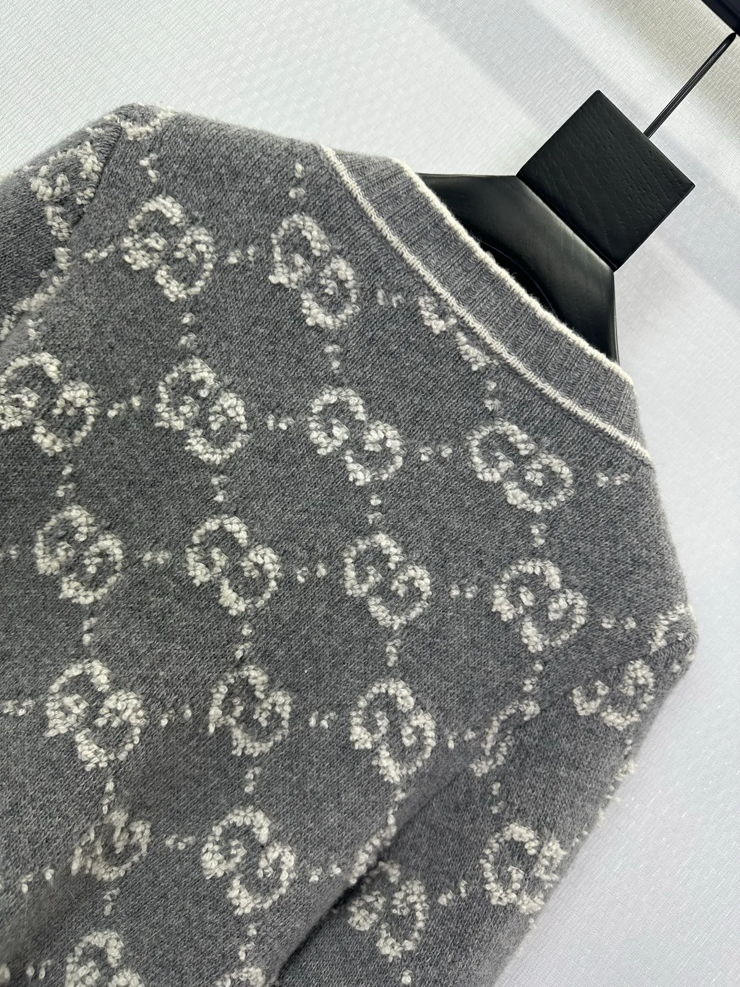 Джемперы И Свитеры Женские Gucci 19482592