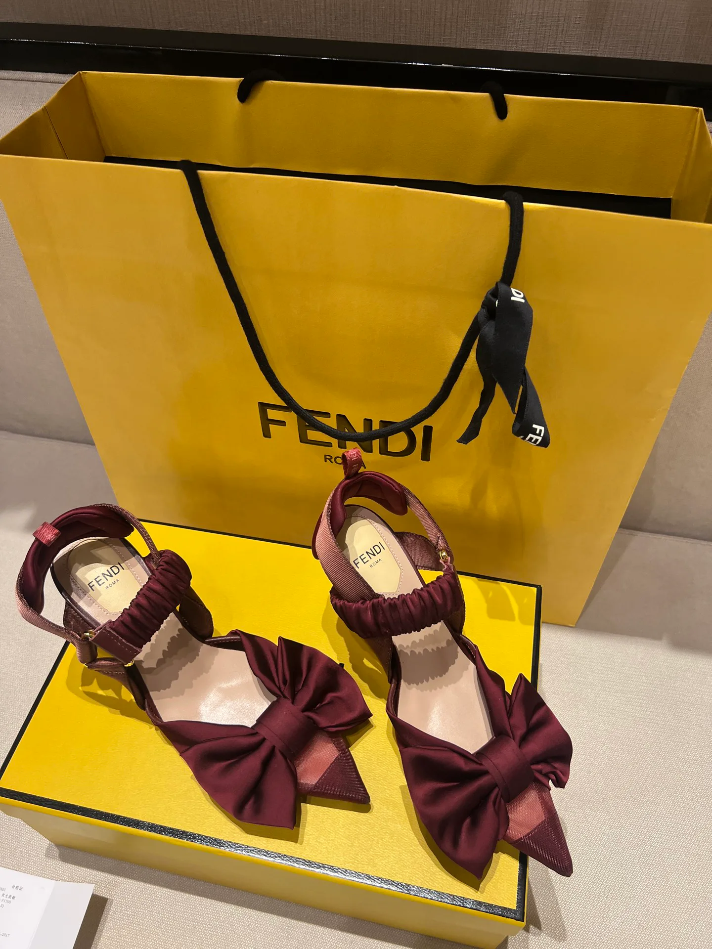 Босоножки Женские Fendi 11620503