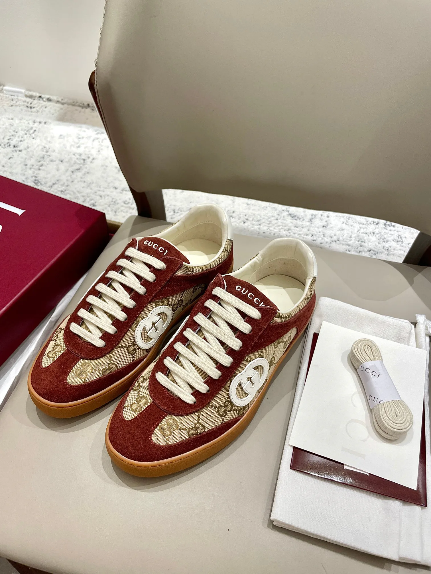 Кроссовки Женские Gucci 1748667