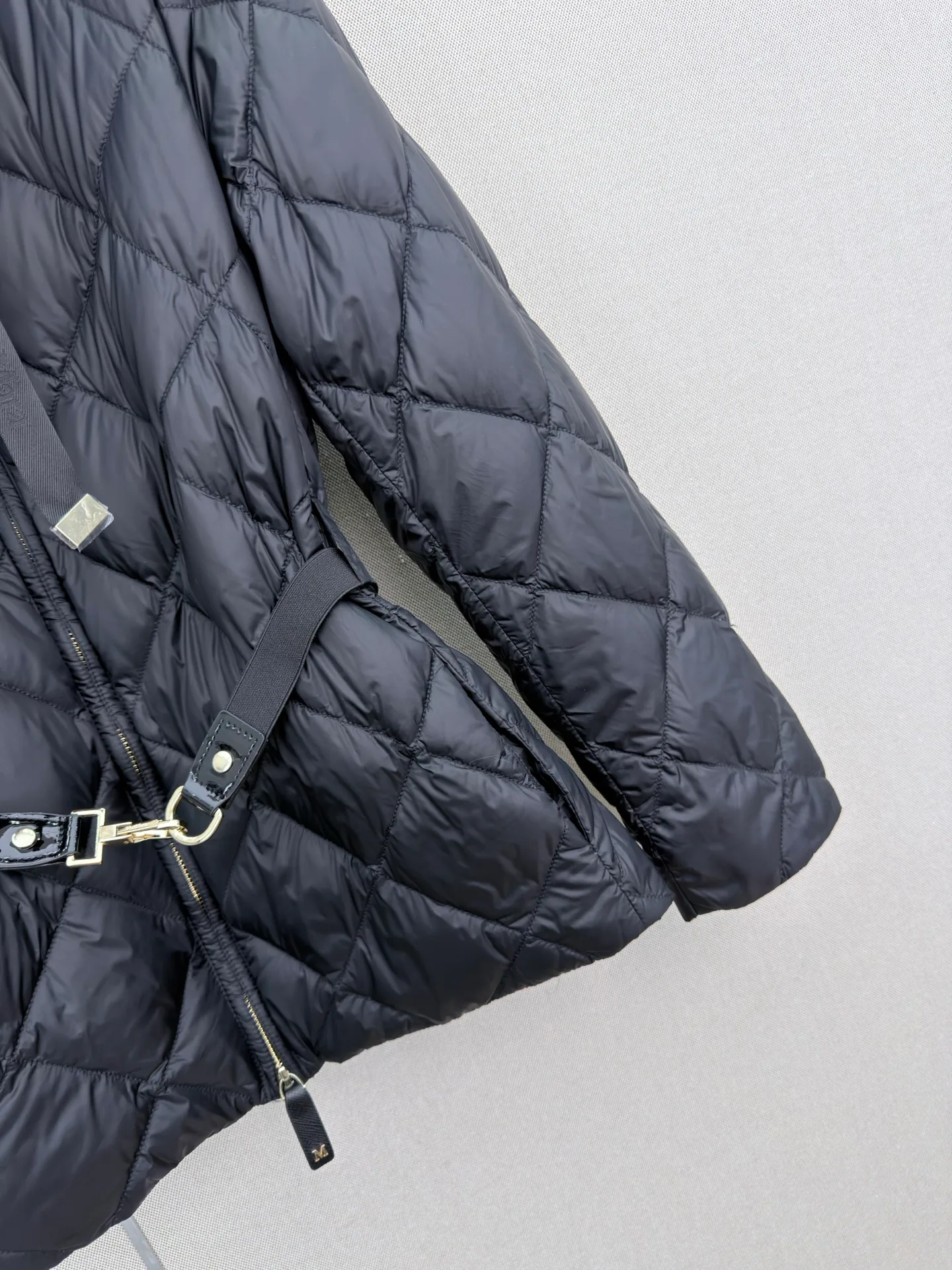 Куртки И Пуховики Женские Max Mara 18108362