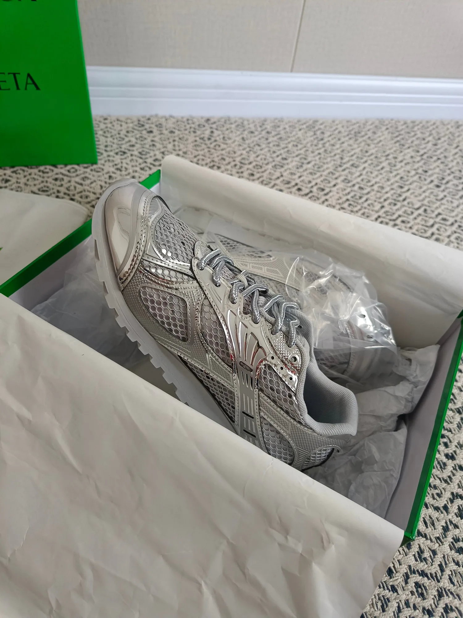 Кроссовки Женские Bottega Veneta 11999