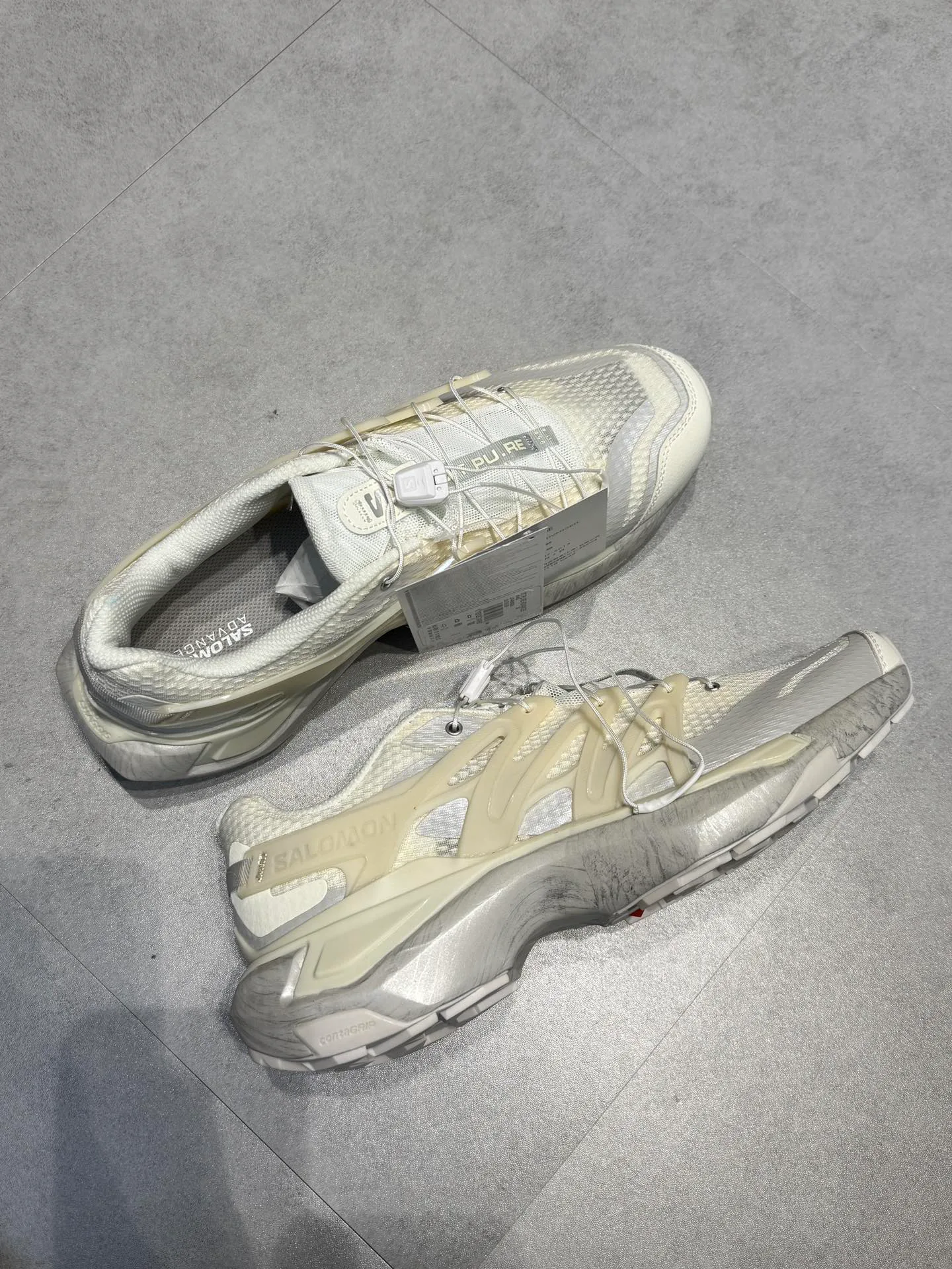 Кроссовки Женские Salomon 6056