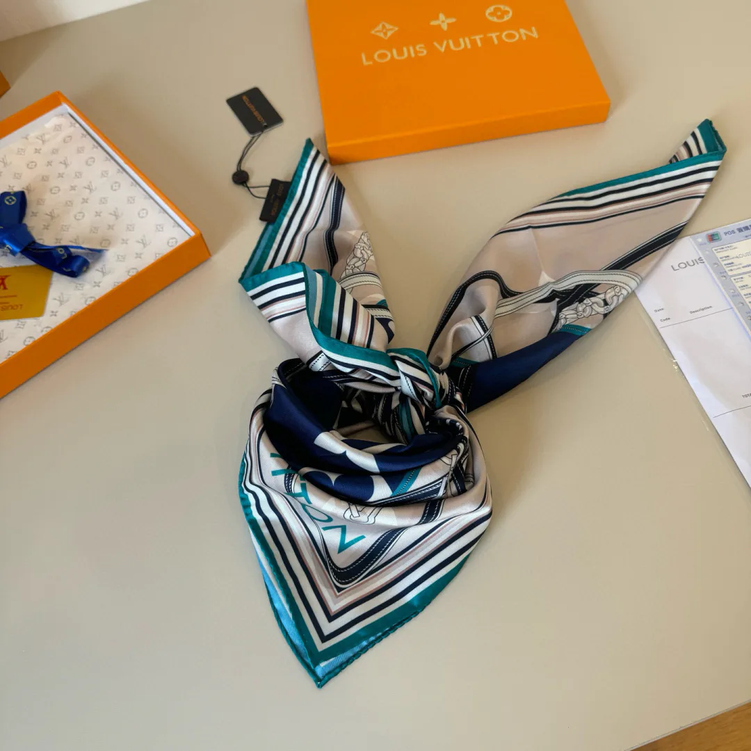 Платки Louis Vuitton 10807166