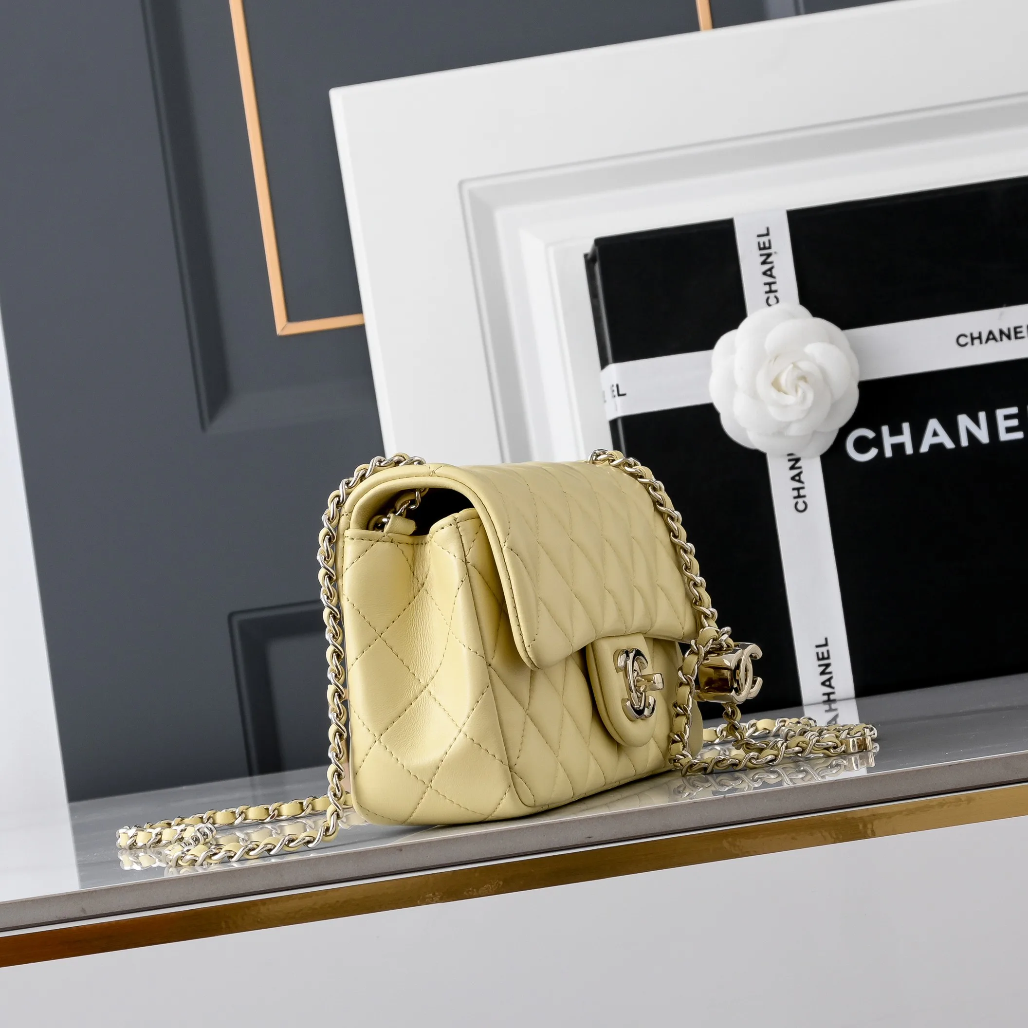 Классические Сумки Женские Chanel 18148077