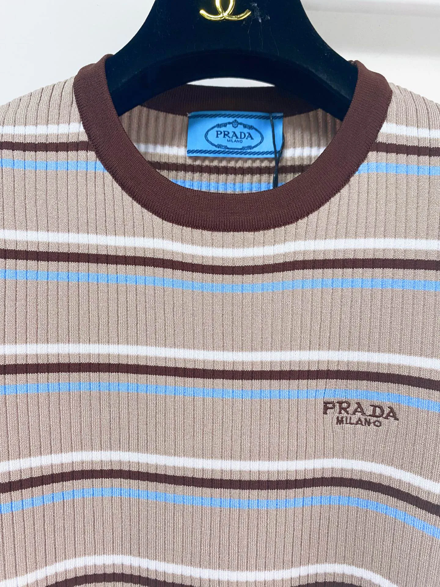 Футболки Женские Prada 13557615