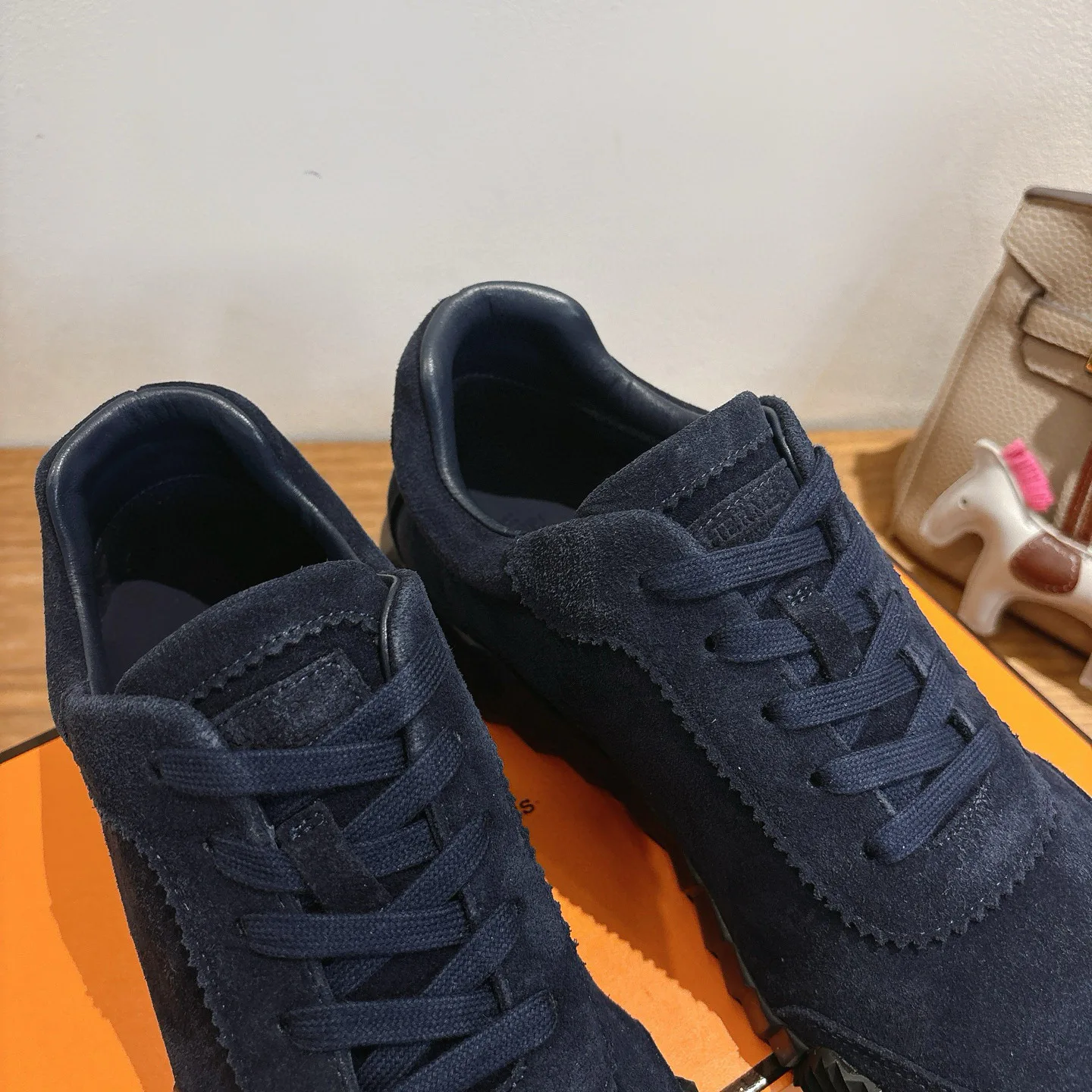 Кроссовки Женские Hermes 9915026