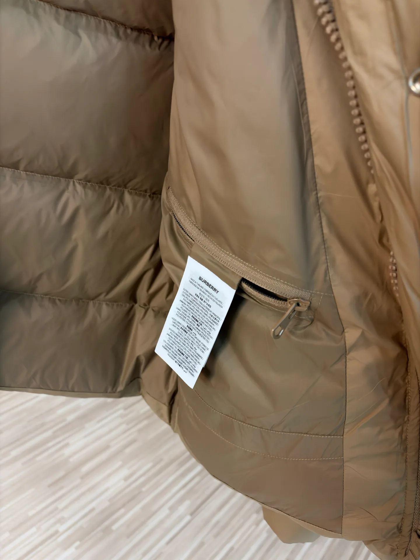 Куртки И Пуховики Женские Burberry 18706504