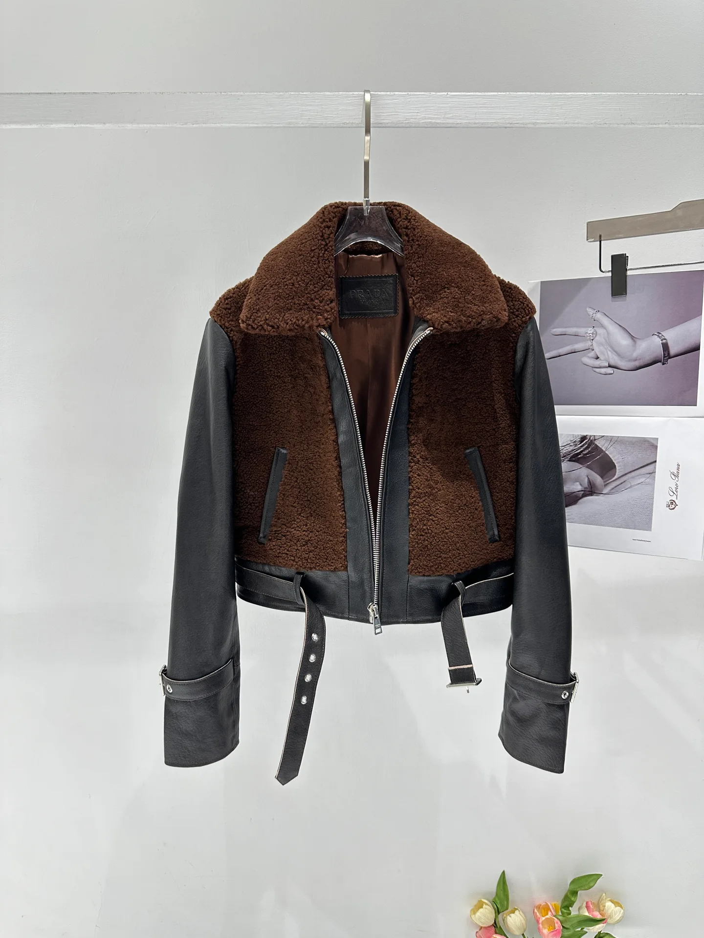 Кожаные Куртки И Дублёнки Женские Prada 1067908