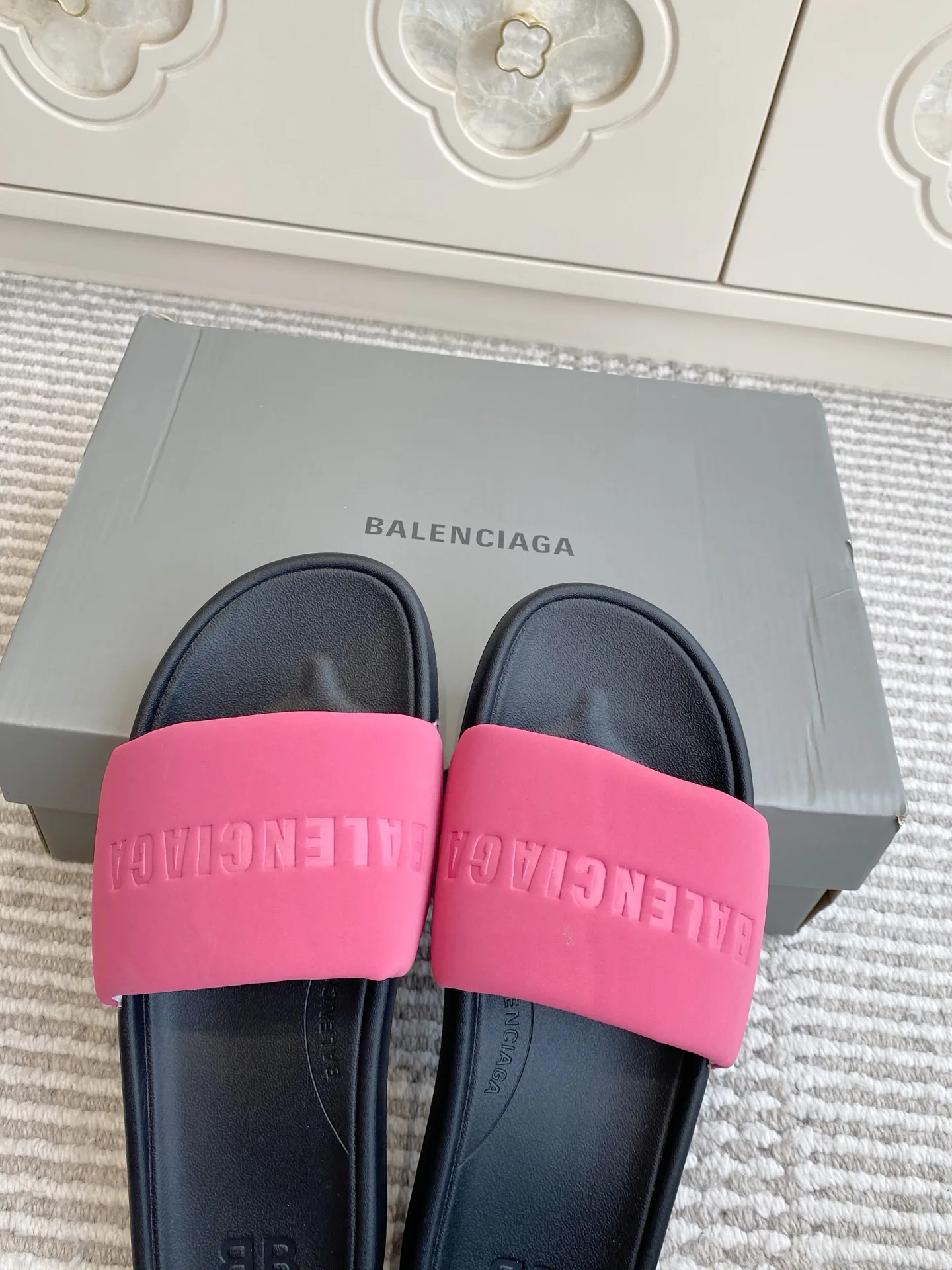 Шлепанцы Женские Balenciaga 11430325