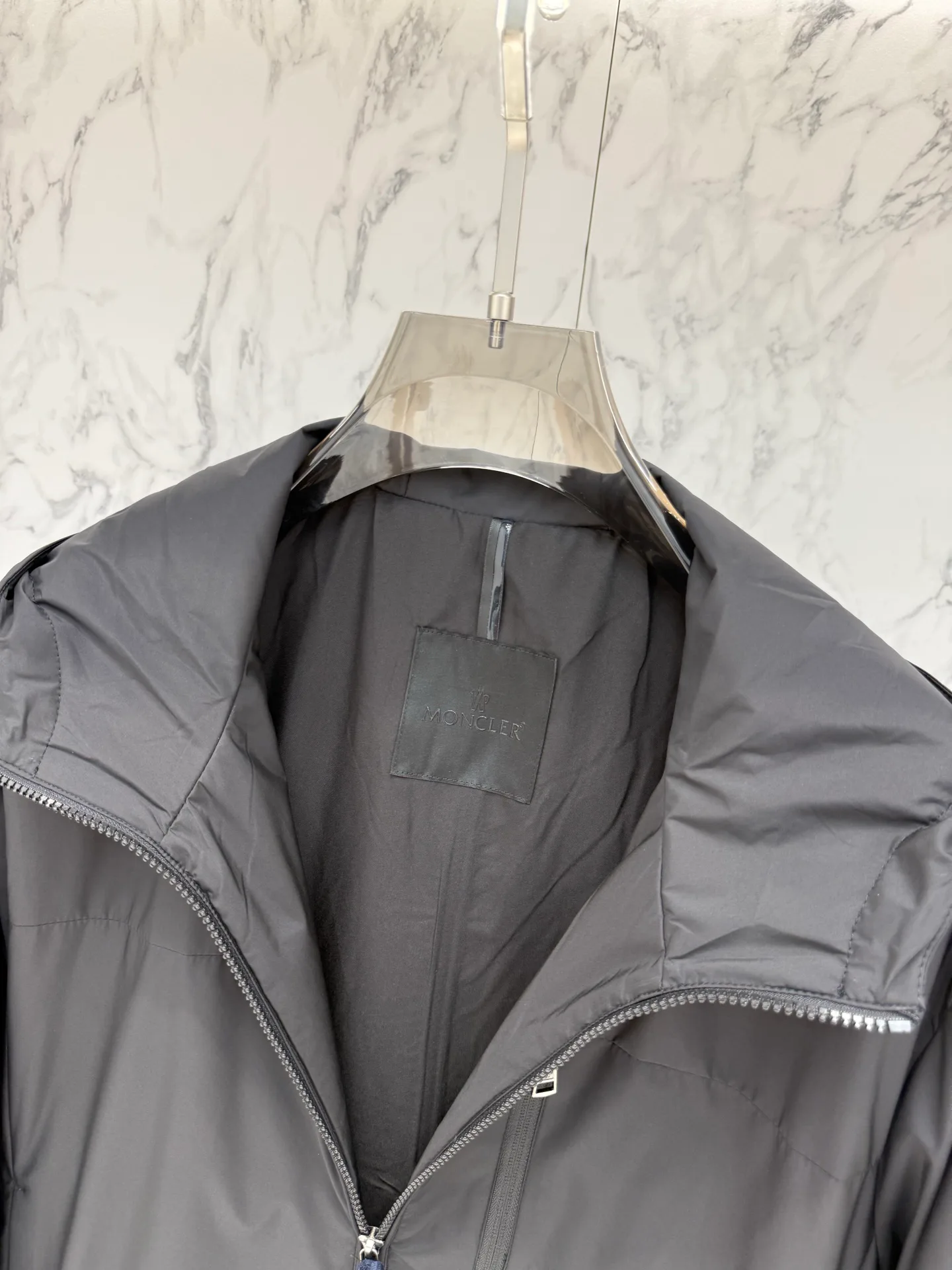 Куртки И Пуховики Мужские Moncler 17944114