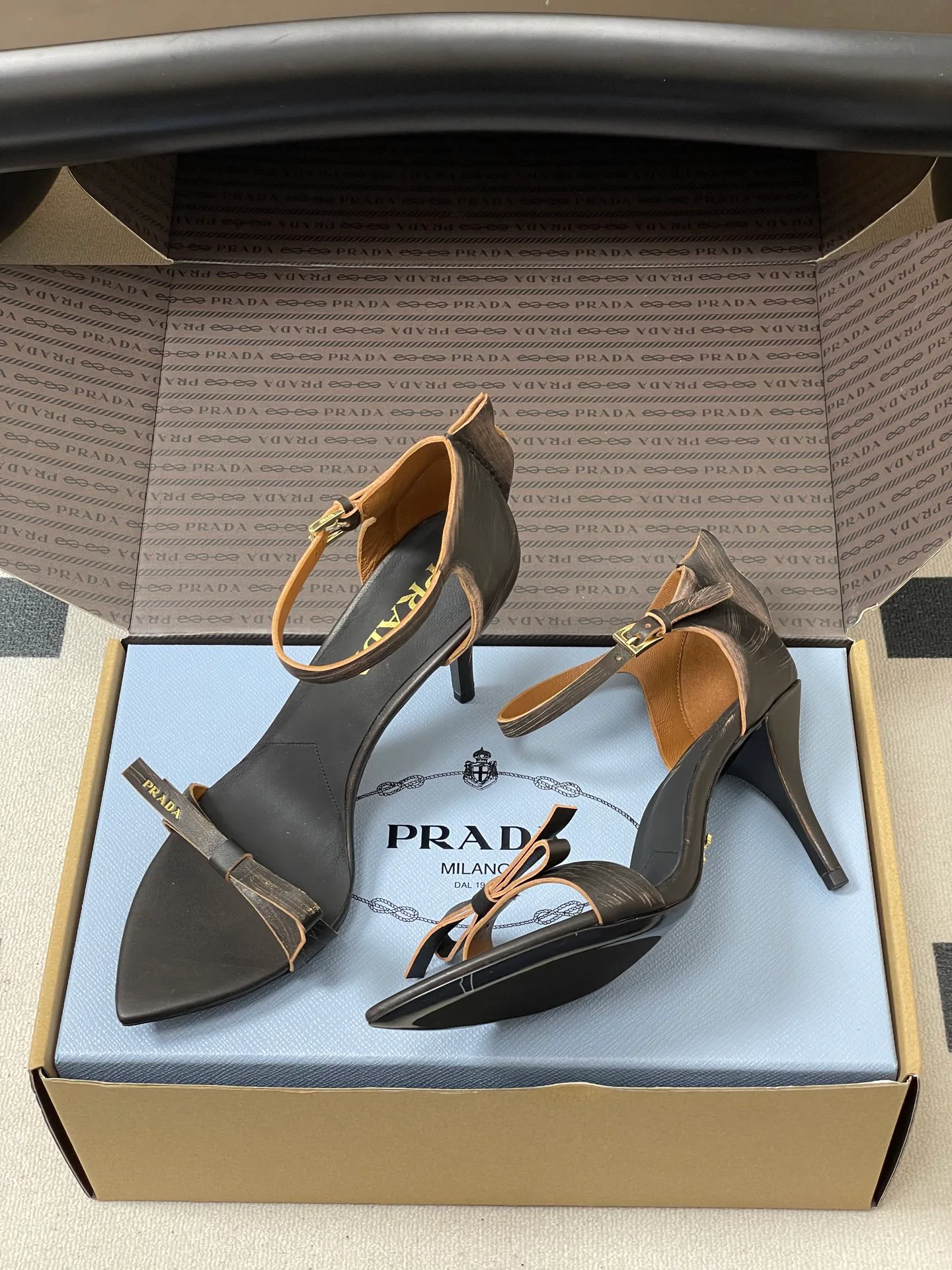 Босоножки Женские Prada 1792232