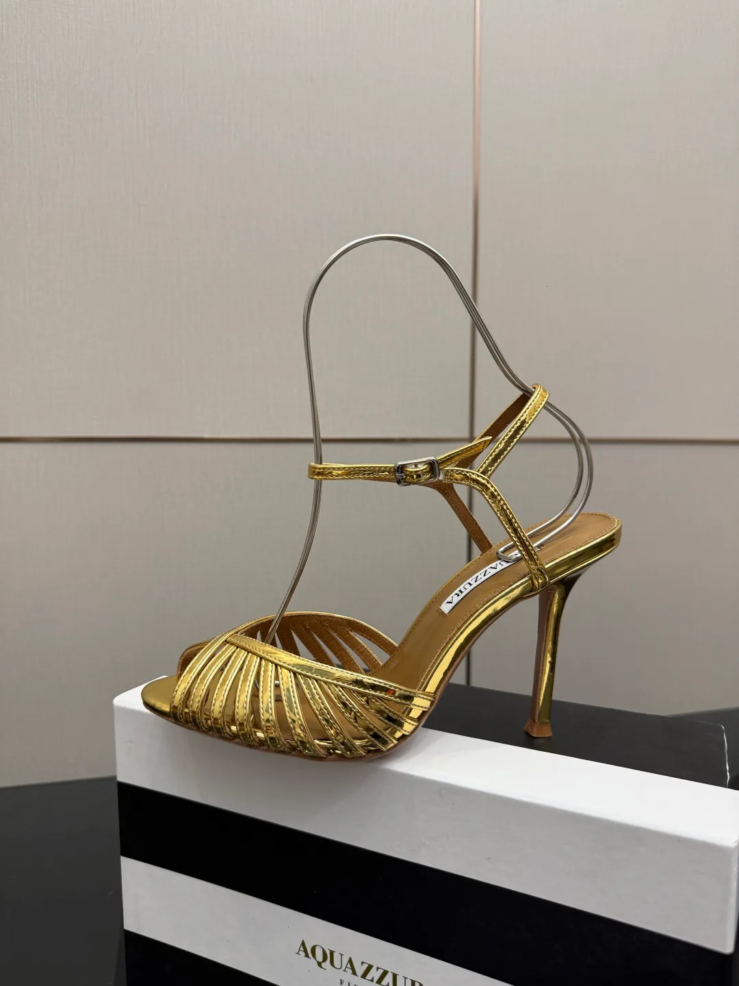 Босоножки Женские Aquazzura 12245146