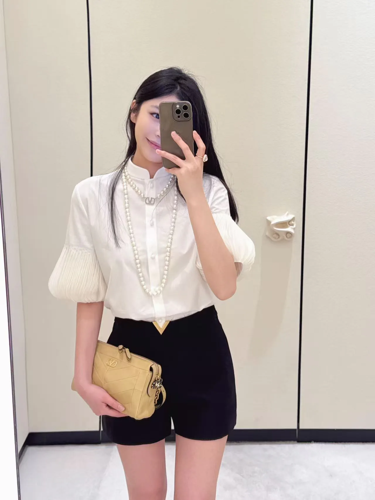 Шорты Женские Vetements 11670636