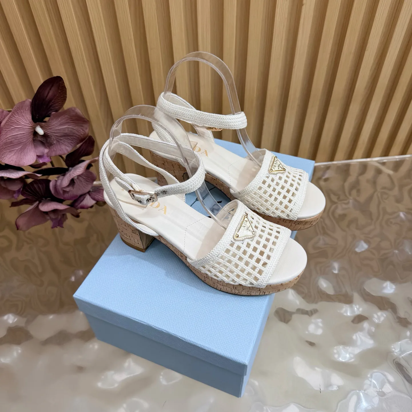 Босоножки Женские Prada 17757713