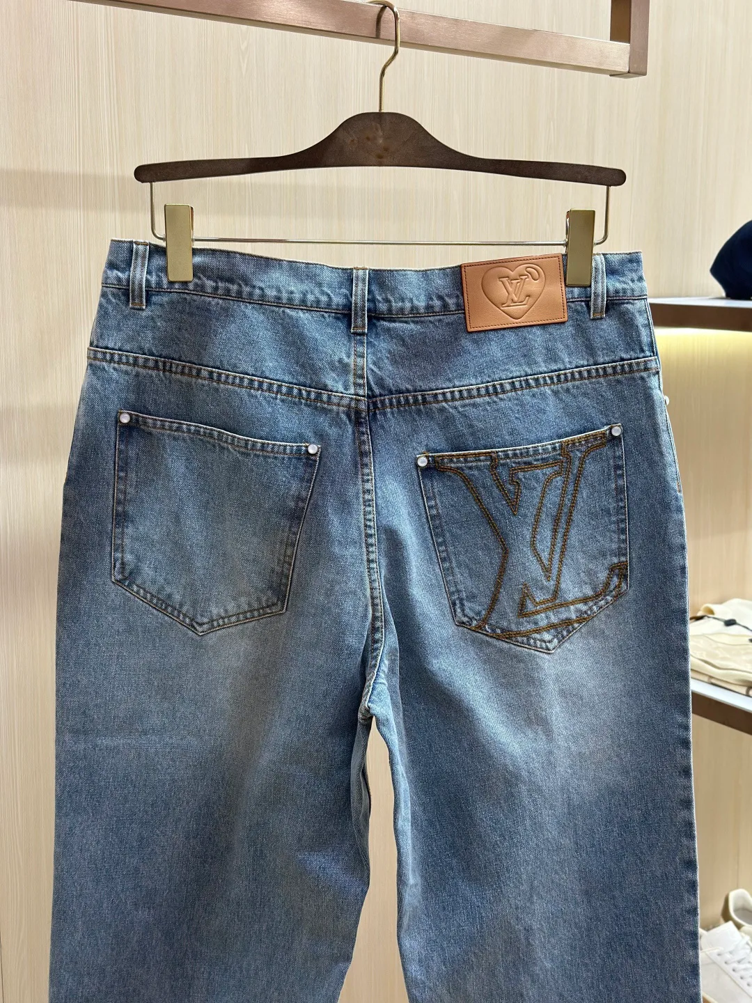 Джинсы Мужские Louis Vuitton 18599316