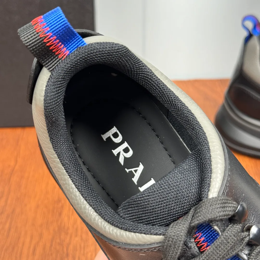 Кроссовки Мужские Prada 5891957