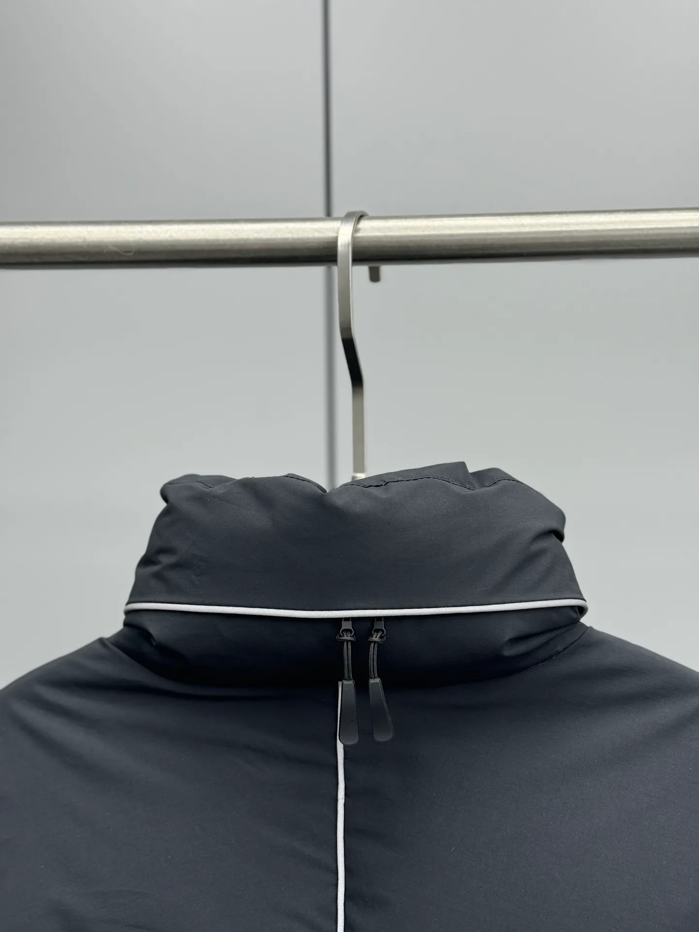 Куртки И Пуховики Женские Moncler 17939203