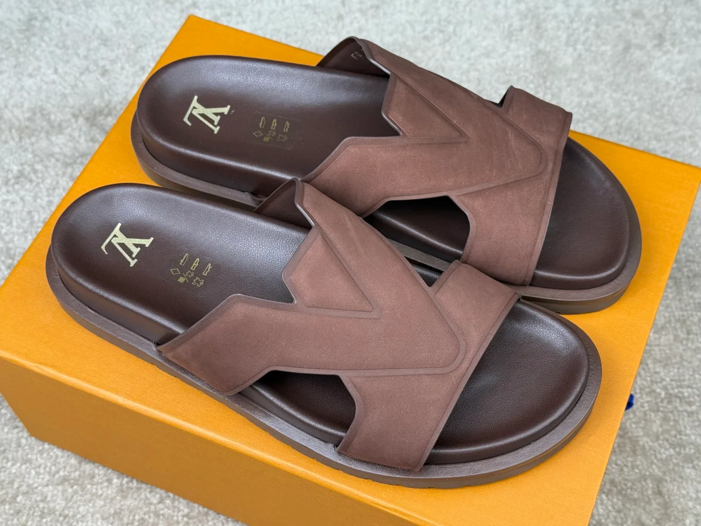 Сандалии Мужские Louis Vuitton 1893551