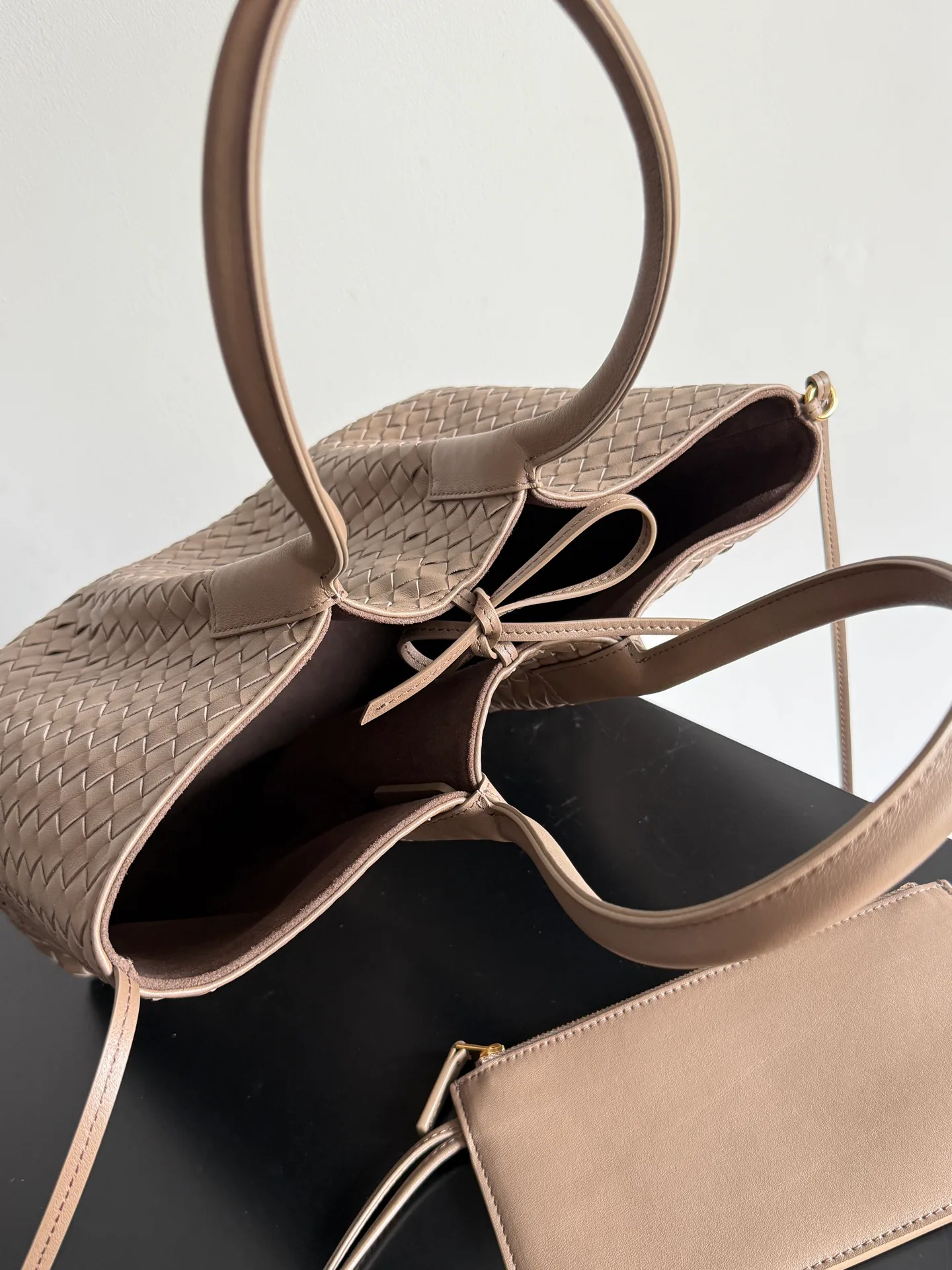 Классические Сумки Женские Bottega Veneta 17705954
