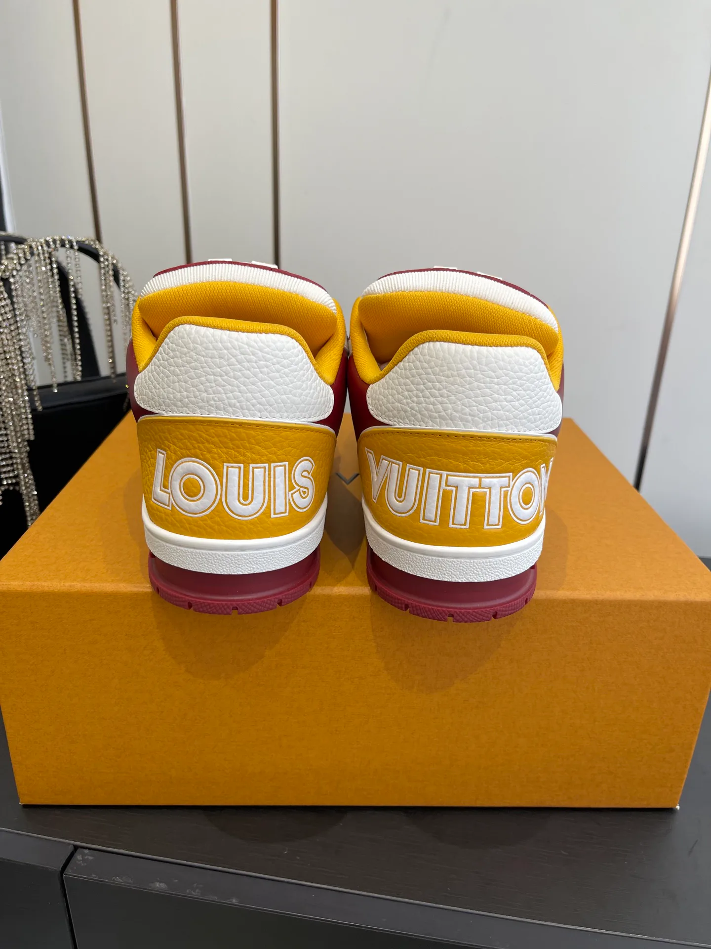 Кроссовки Женские Louis Vuitton 247265