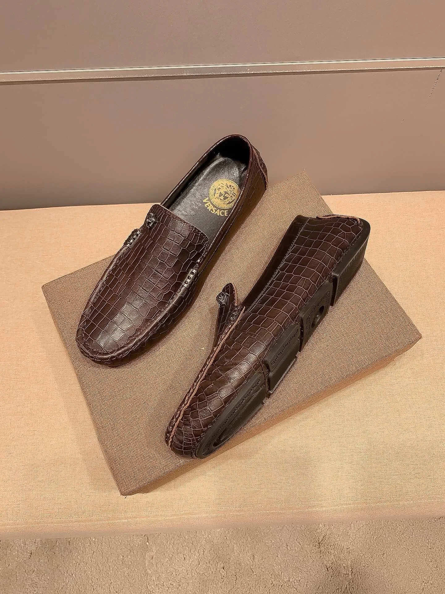 Лоферы И Туфли Мужские Versace 18247709
