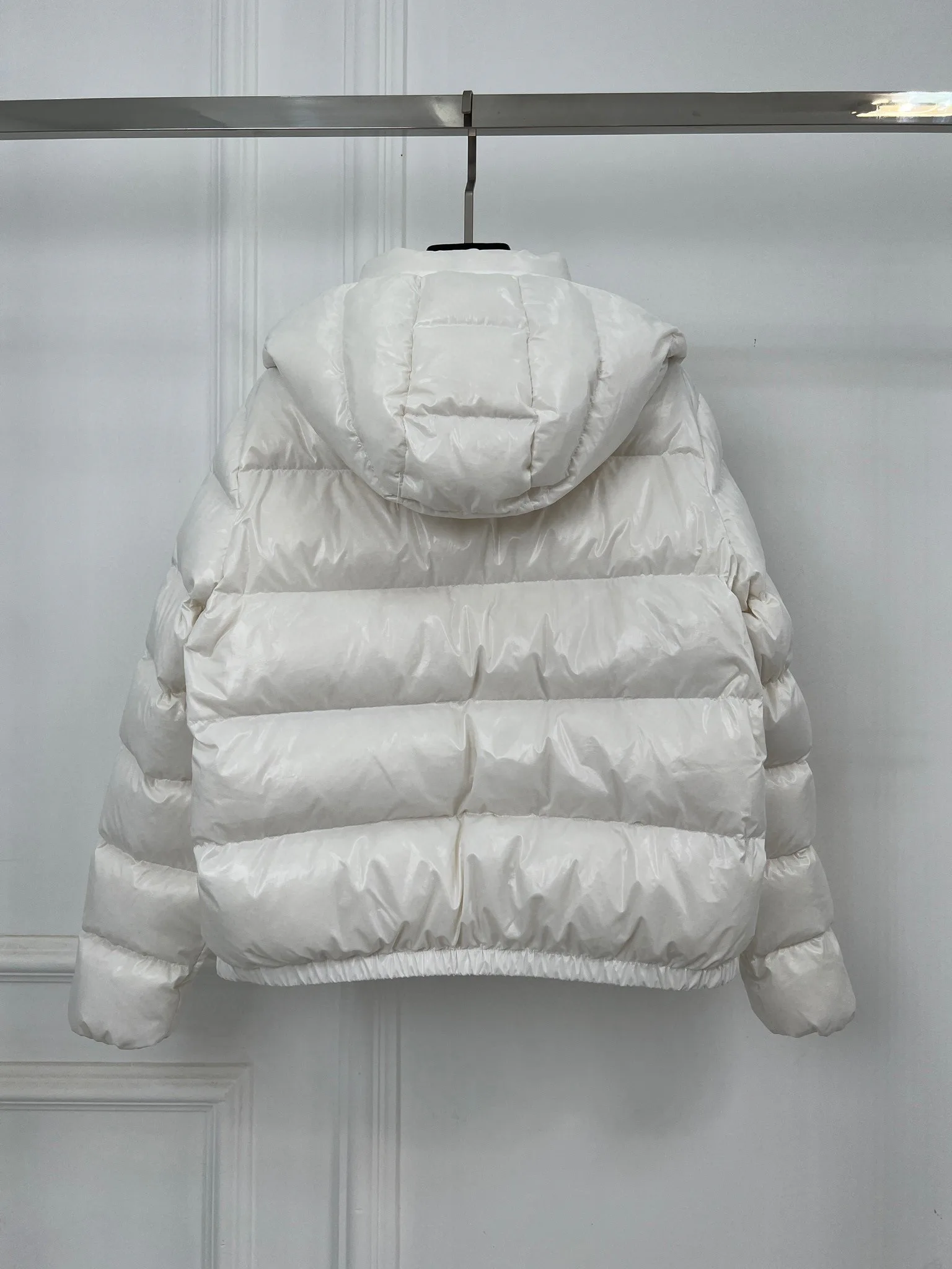 Куртки И Пуховики Женские Moncler 18416215
