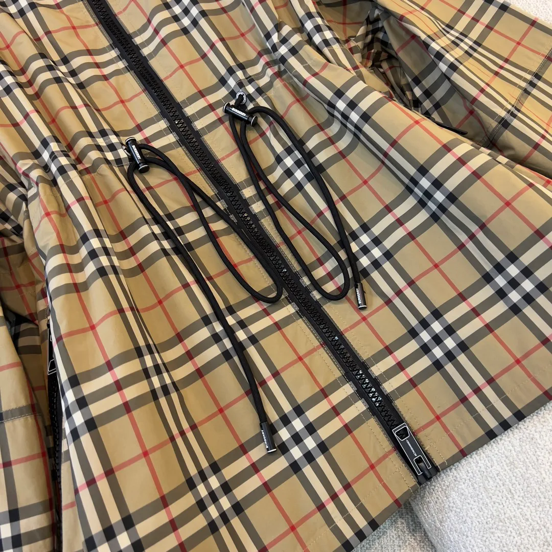 Куртки И Пуховики Женские Burberry 14841262