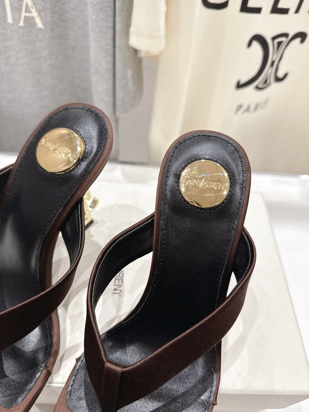 Шлепанцы Женские Saint Laurent 11623323