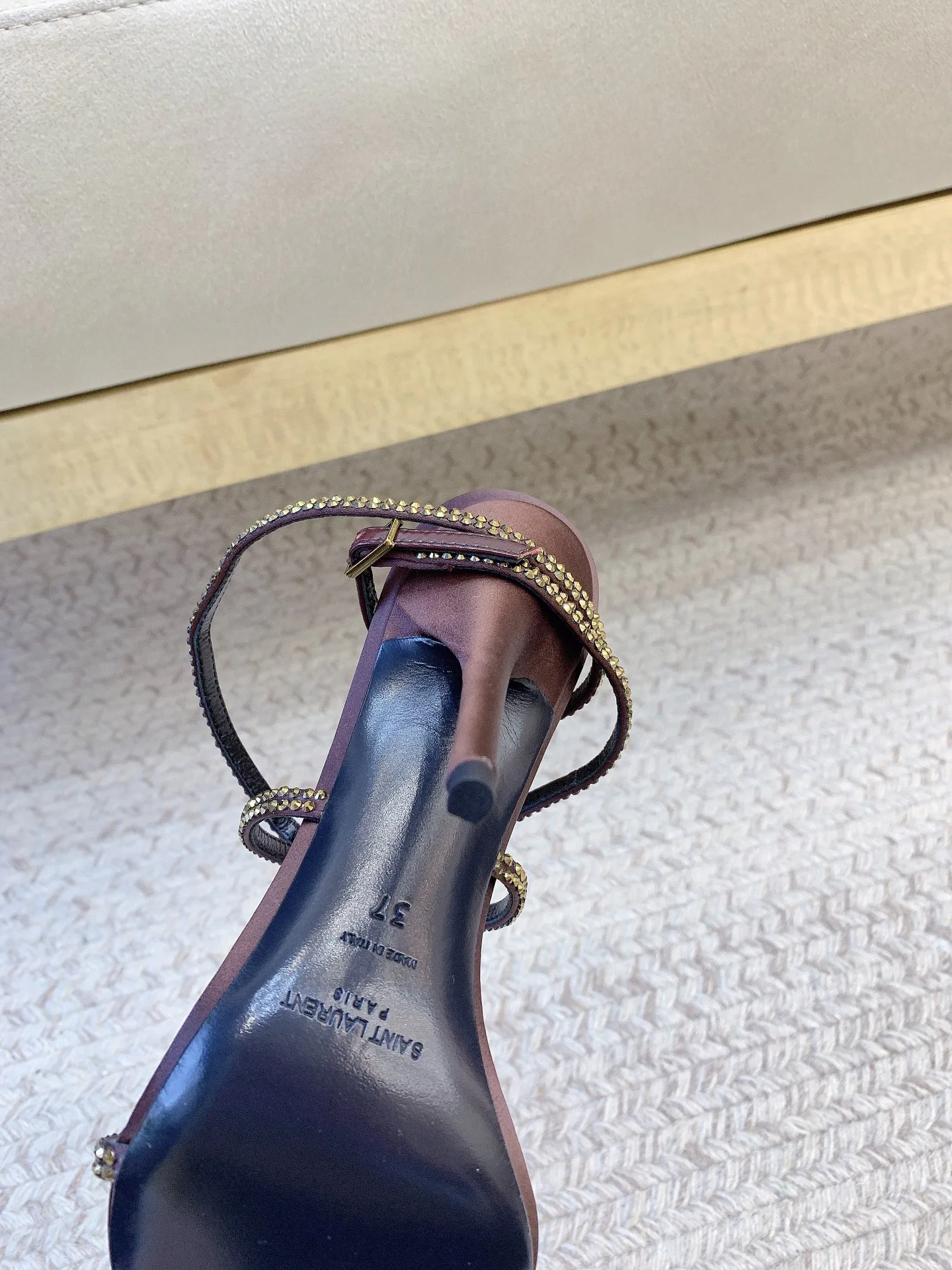 Босоножки Женские Saint Laurent 23832