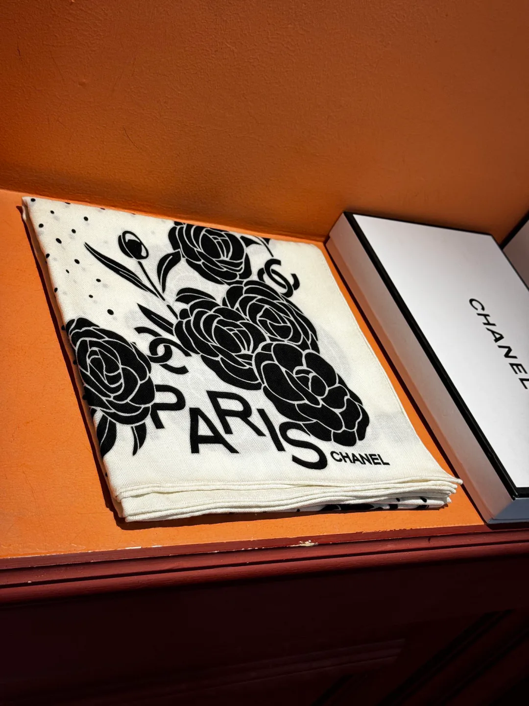 Платки Chanel 10807114