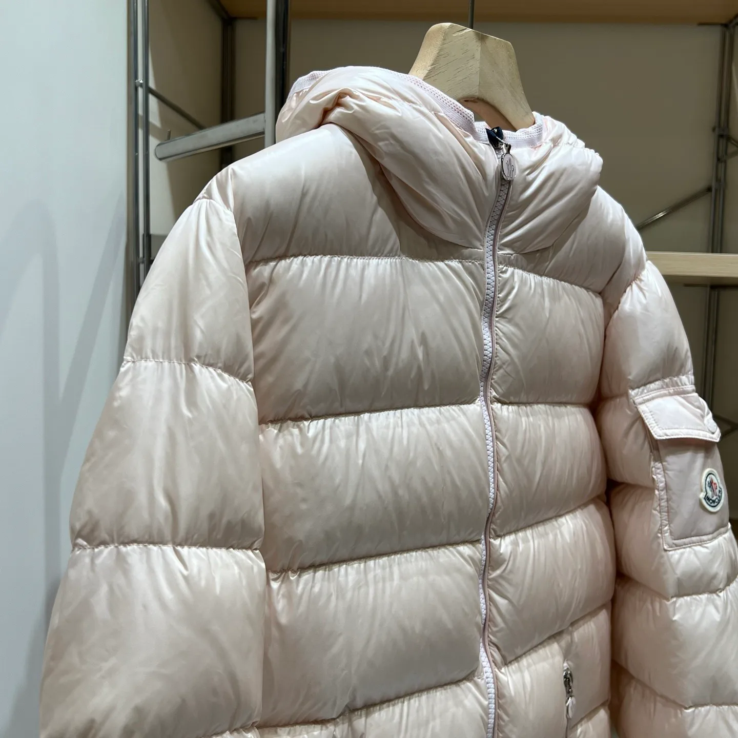 Куртки И Пуховики Женские Moncler 18032038