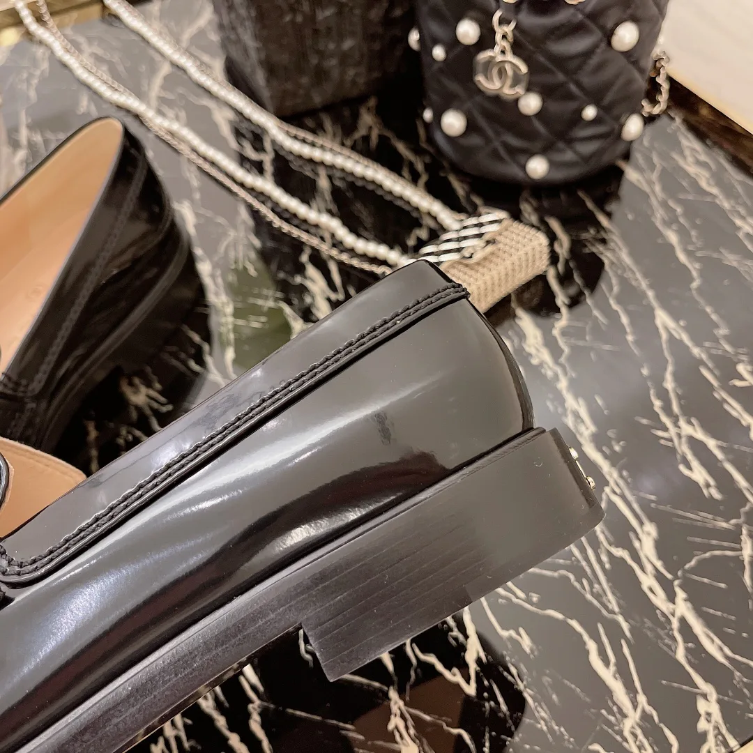 Лоферы И Мокасины Женские Chanel 2382