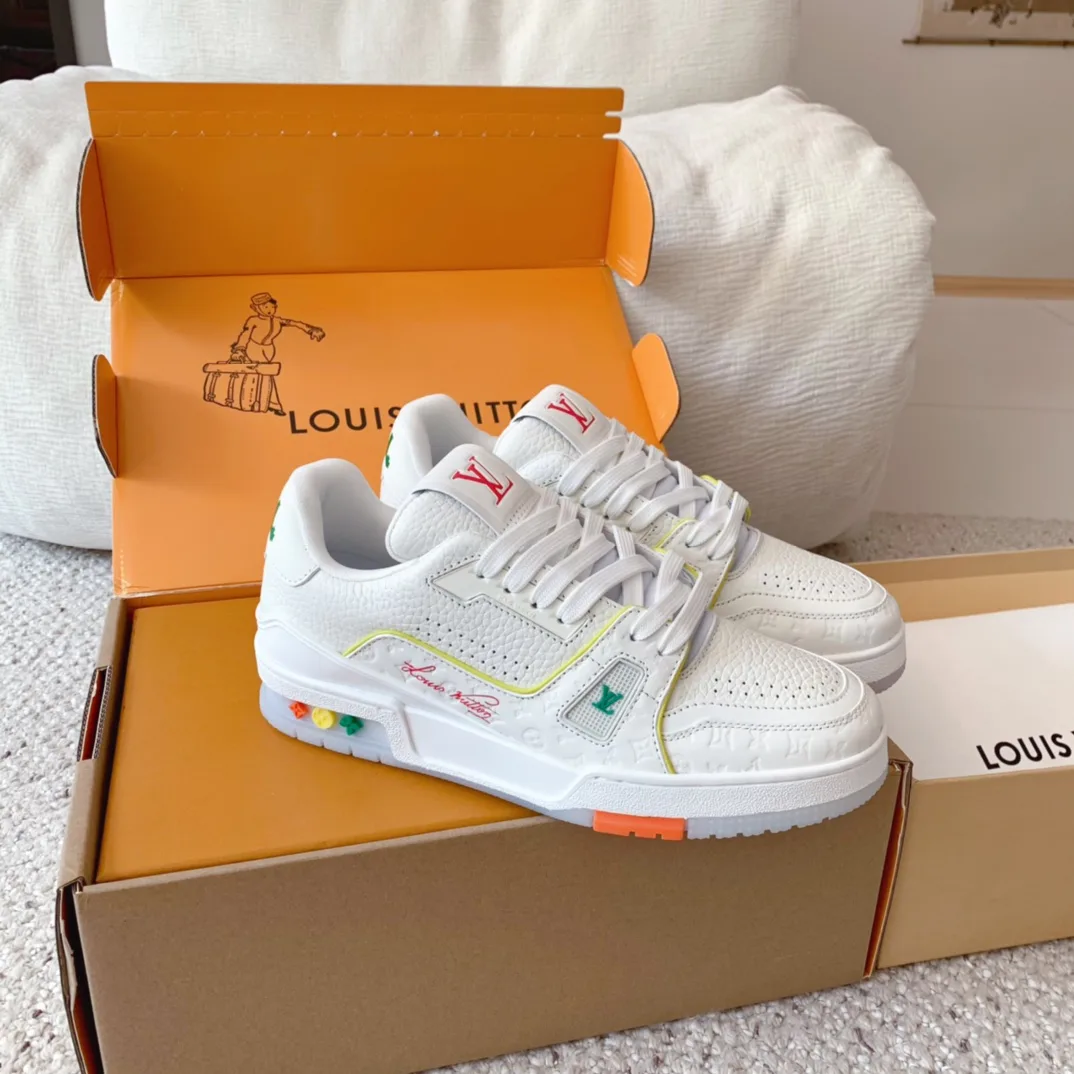 Кроссовки Женские Louis Vuitton 10290653